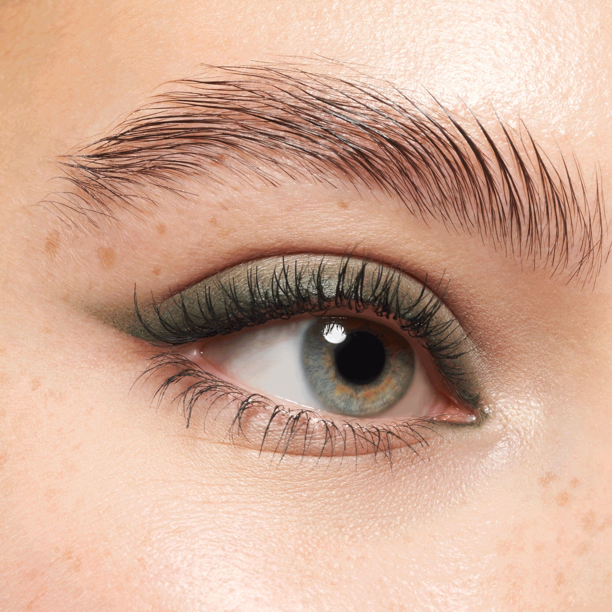 Kajal Pencil Eyeliner Acu laineri un acu zīmuļi