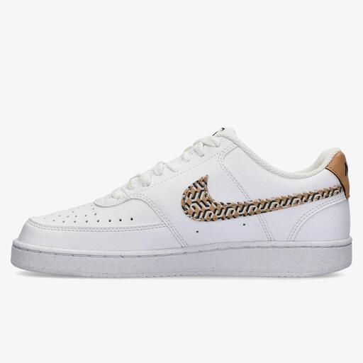  Nike Court Vision