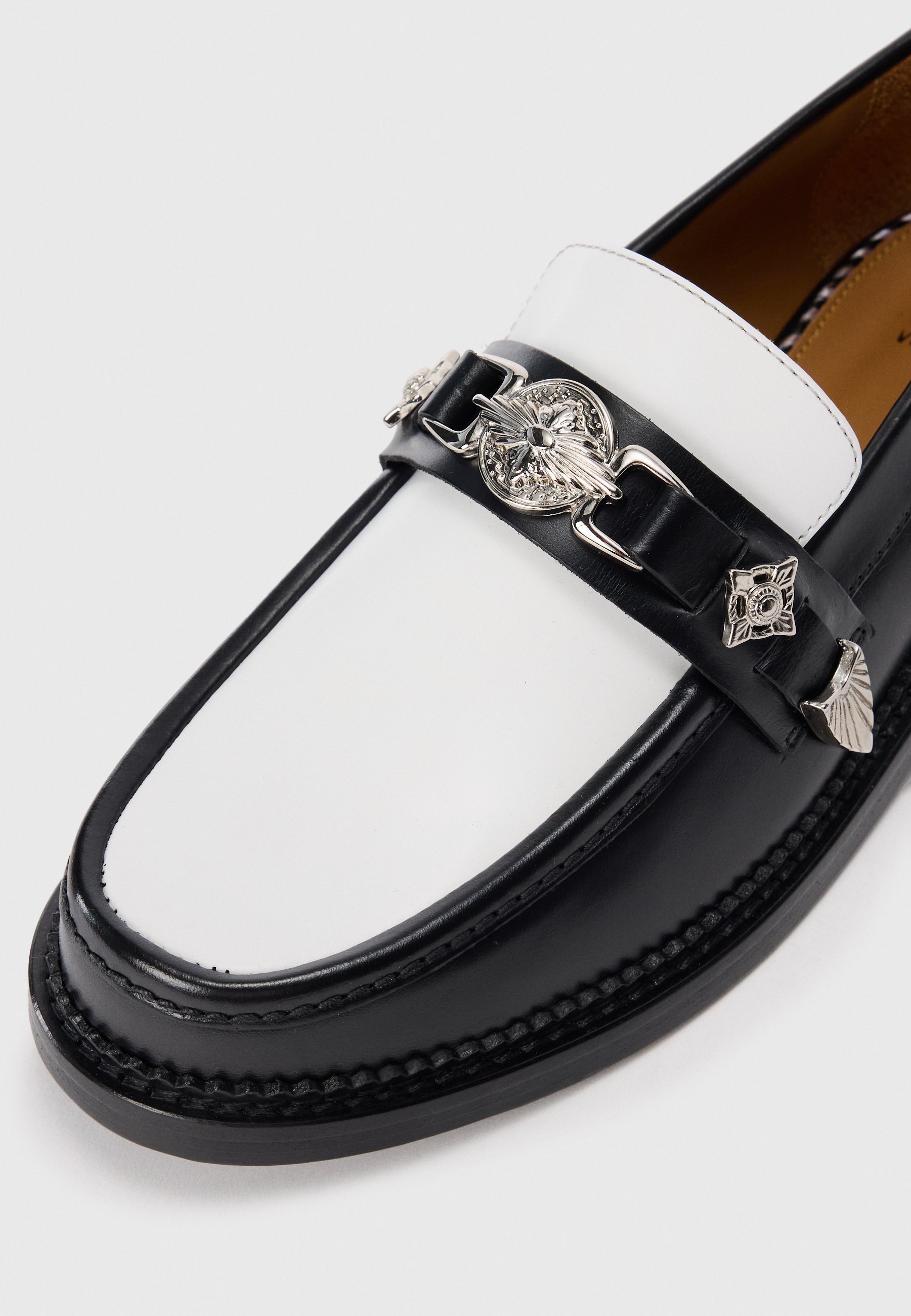 Toga Slip-ons - zwart