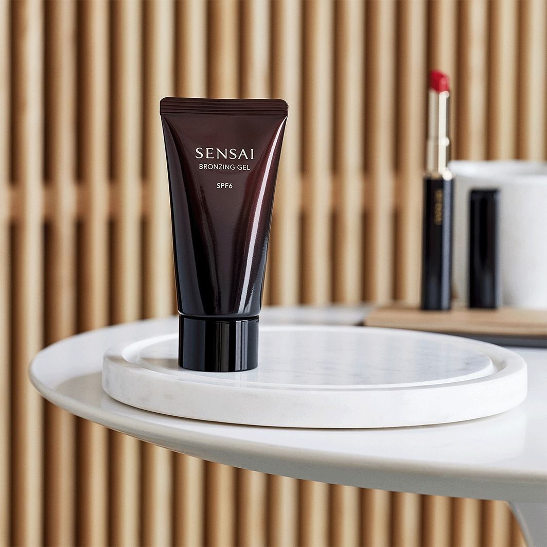 SENSAI Bronzer SENSAI svilnato bronasti bronzerski gel - 50 ml