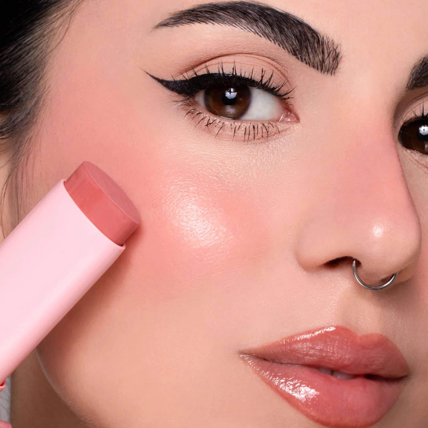Viso IDENTISTICK BLUSH STICK - Fard Stick