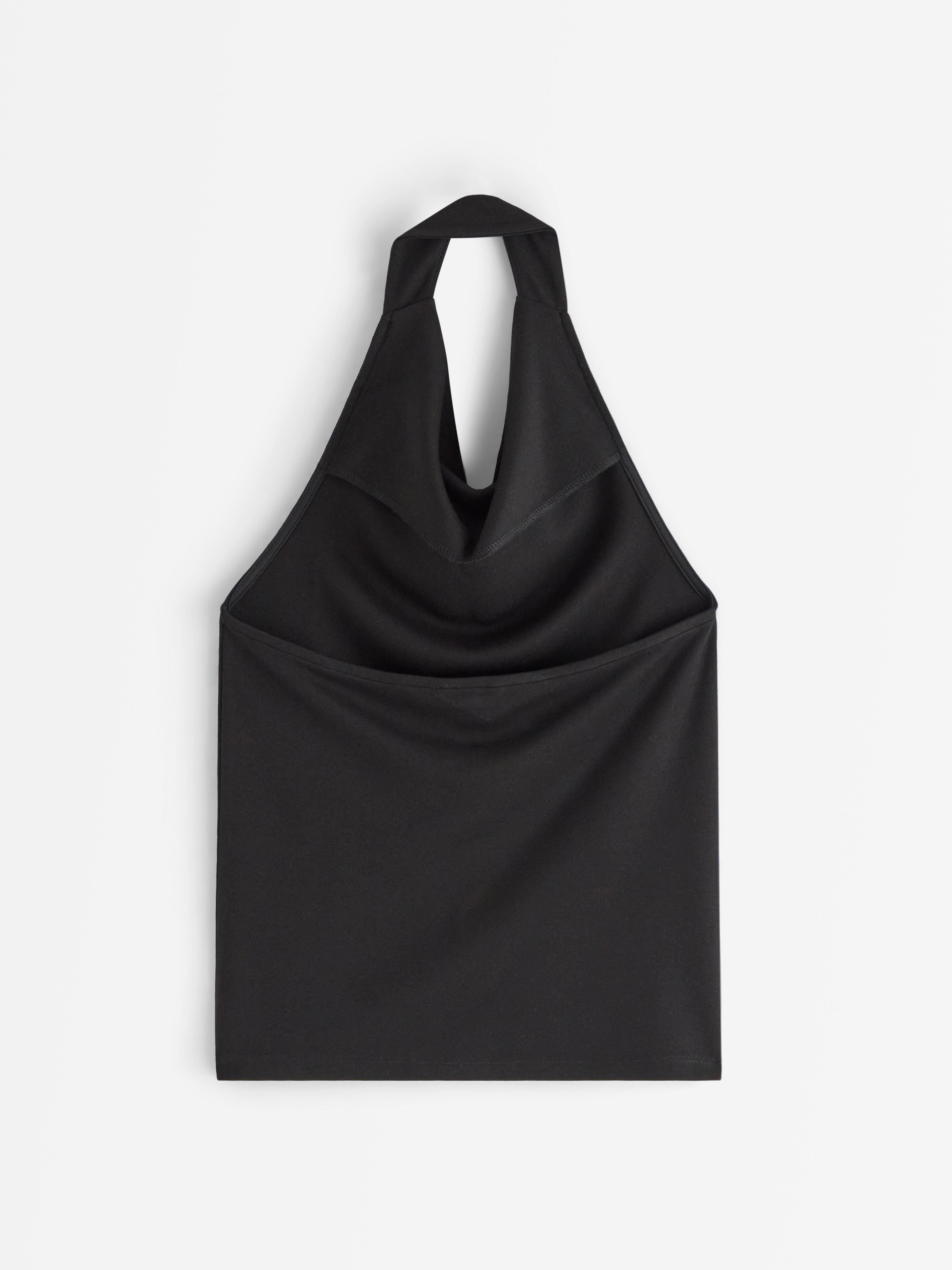 Top de cuello halter negro