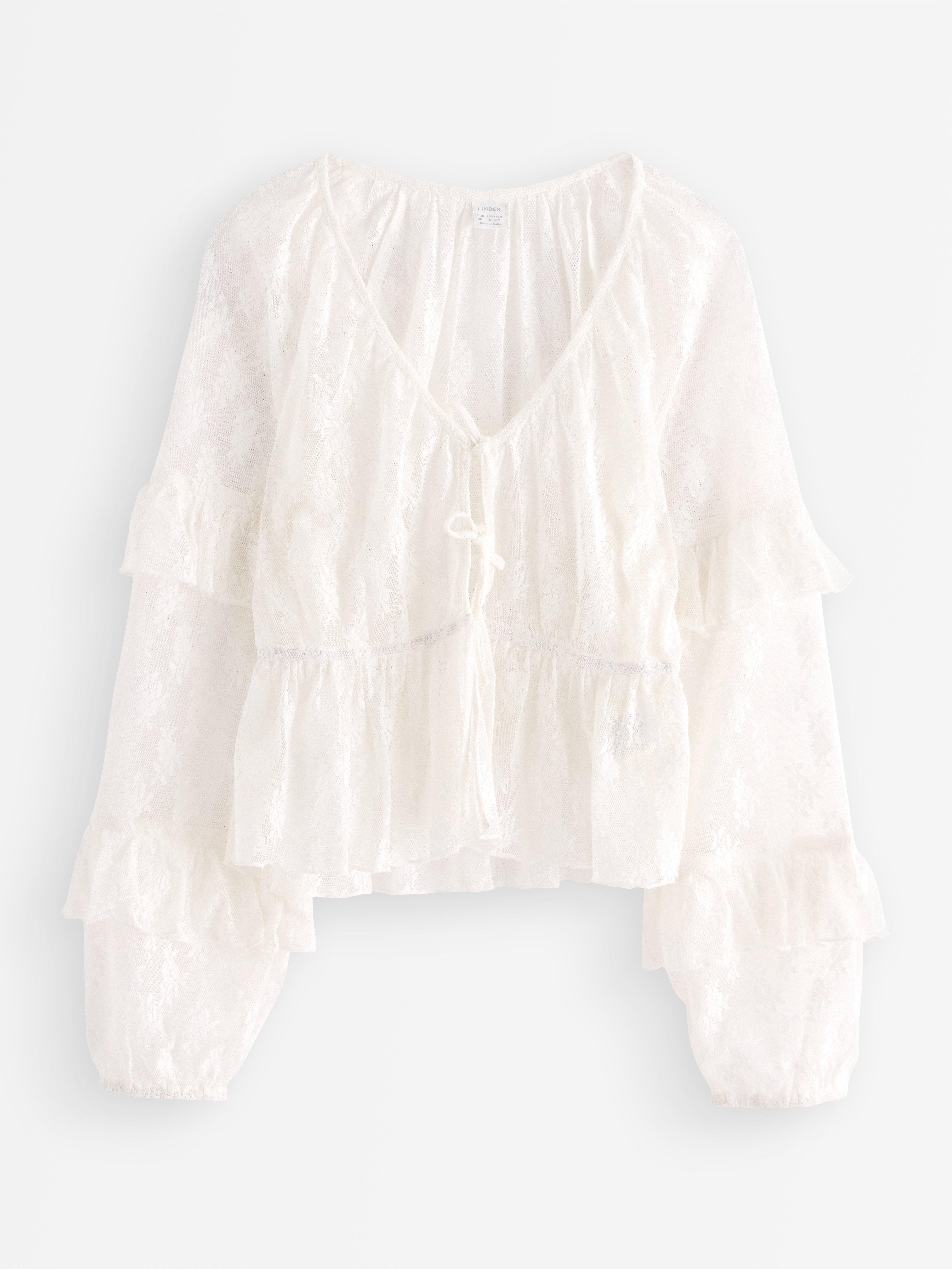 Blusa de renda com babados, cor off-white.