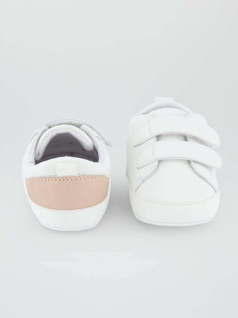 Modieuze sneakers met klittenbandsluiting - WIT