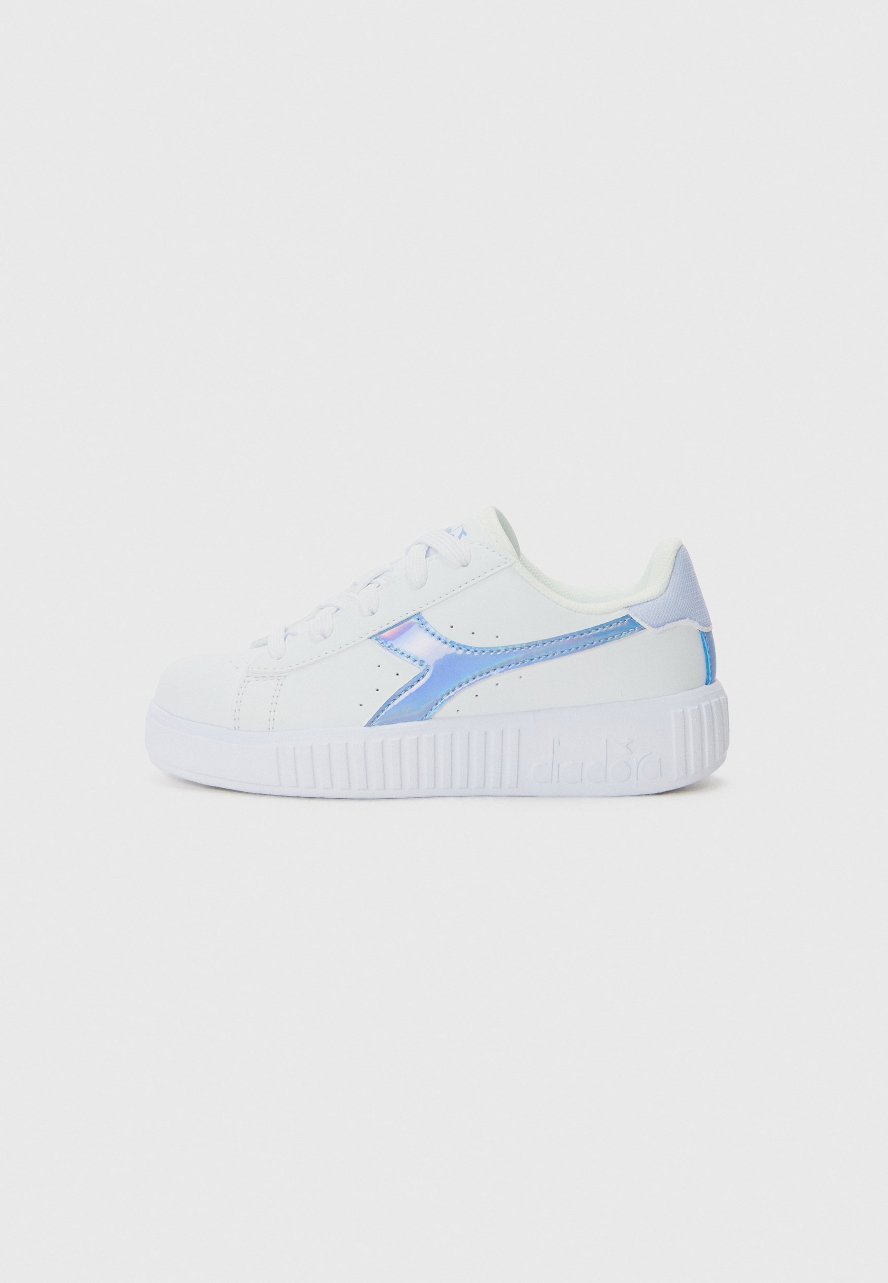 Diadora GAME STEP FROST UNISEX - Trainingsschoen - lichtblauw/glanzend