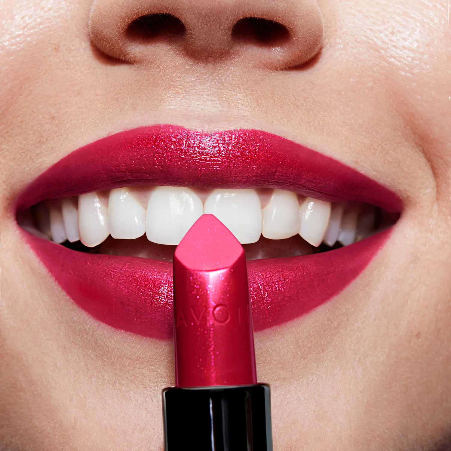 Lip Color Rossetto Ultra Shimmer - Rossetto brillante
