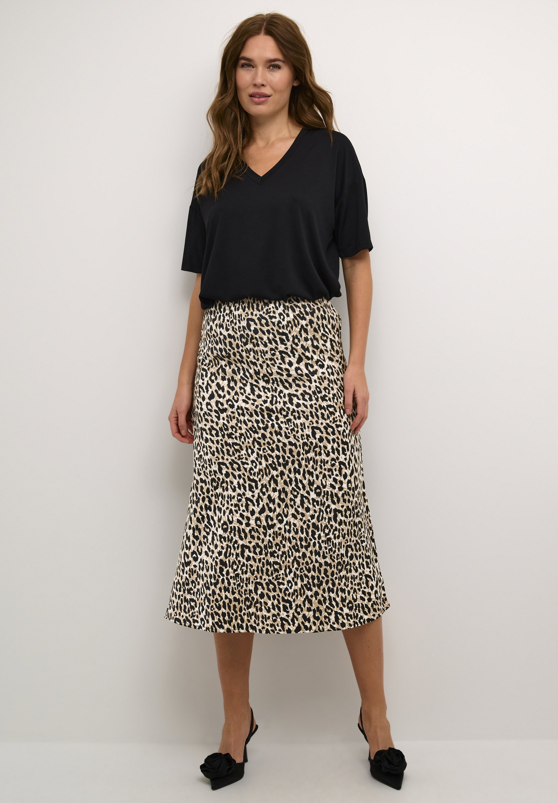 Kaffe KAJASMINA - Gonna a trapezio - stampa leopardata nera e marrone