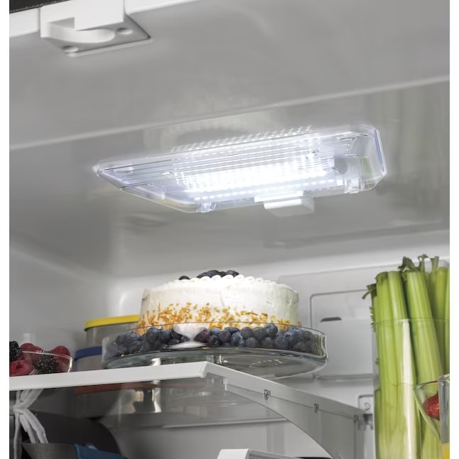 GE French-Door-Kühlschrank (765 Liter) mit Eiswürfelbereiter (fingerabdruckresistenter Edelstahl) ENERGY STAR