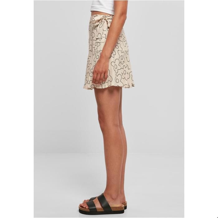 Minifalda de mujer de talla grande de viscosa de Urban Classics