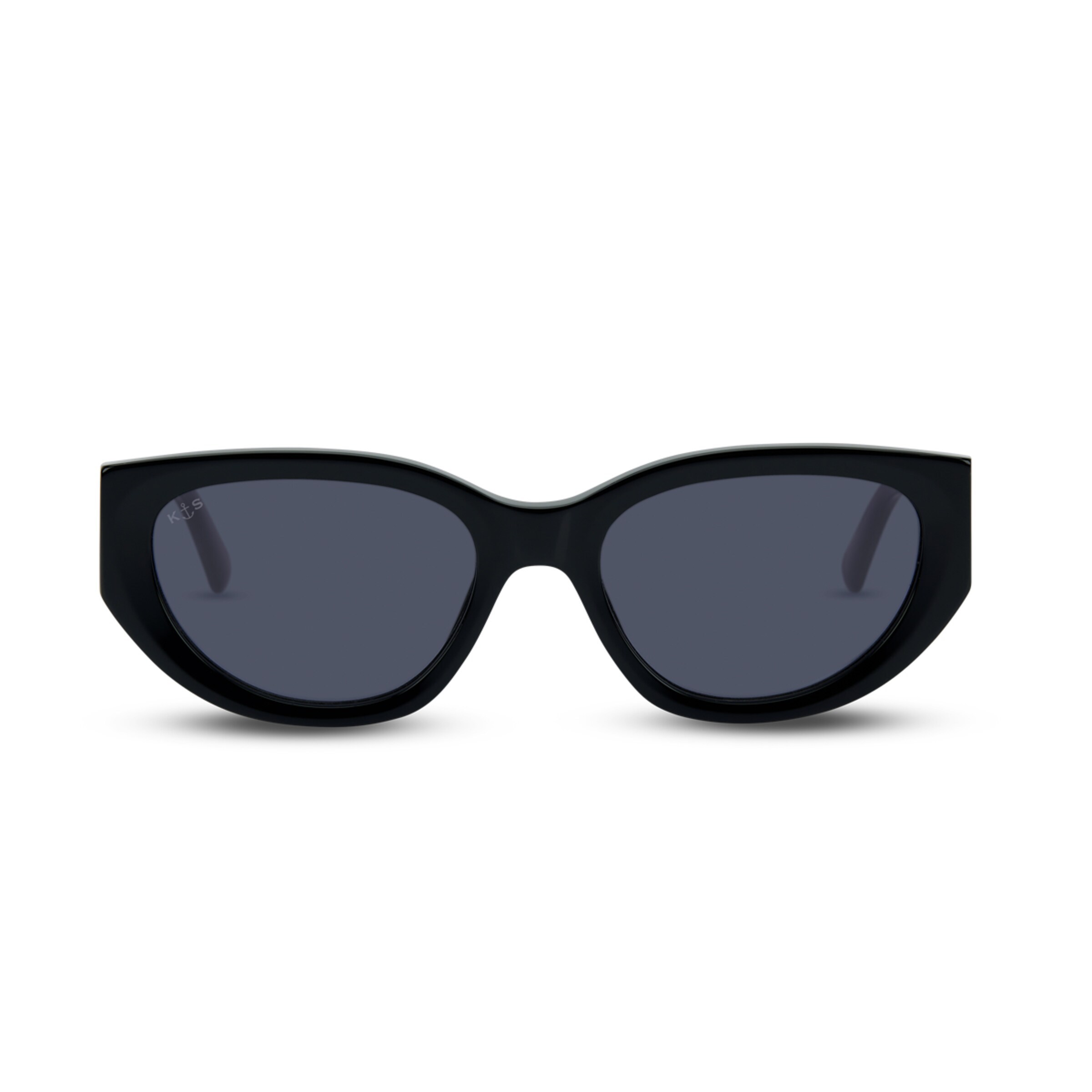 Lyon All Black