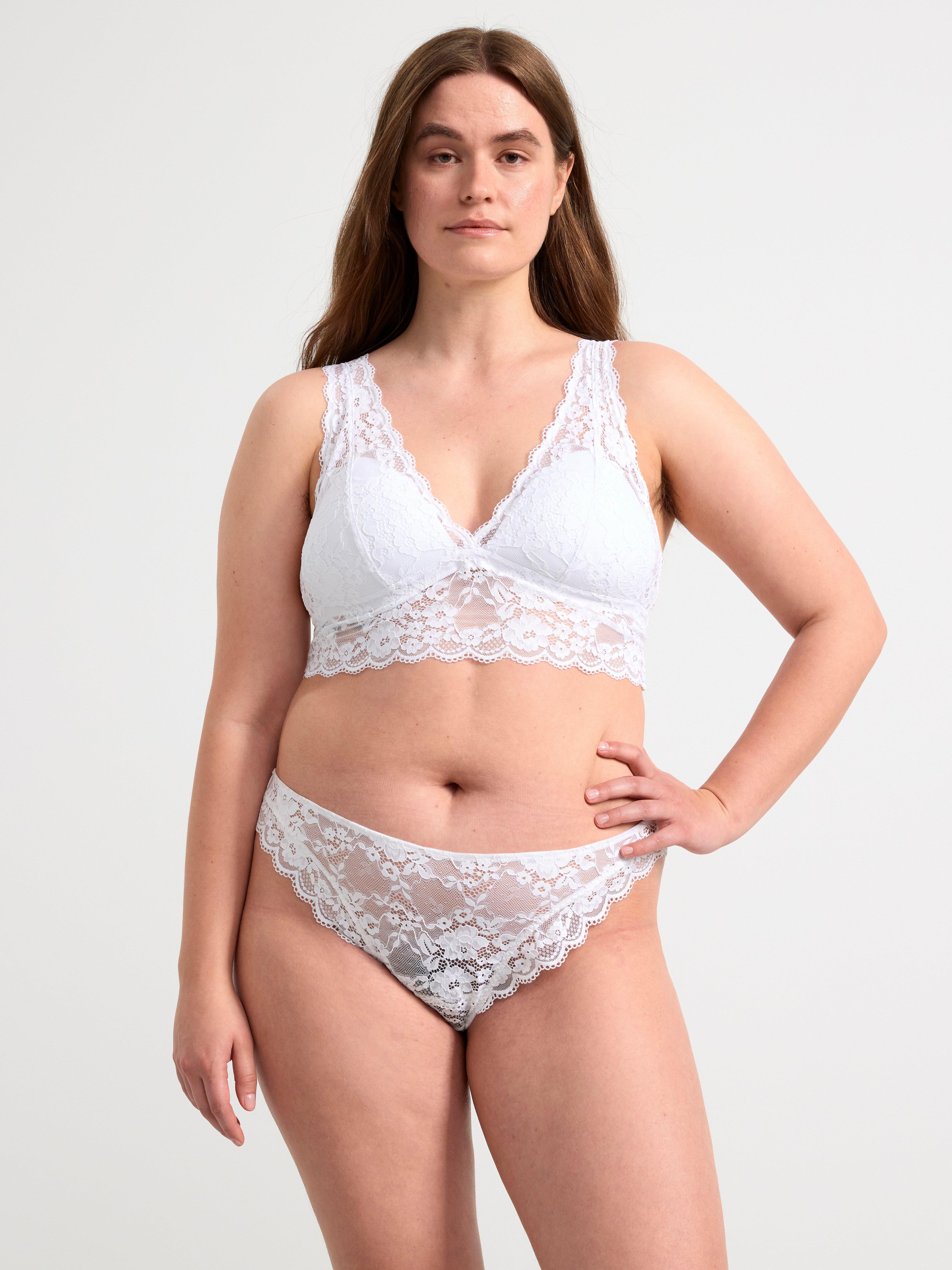 Bralette con encaje blanco