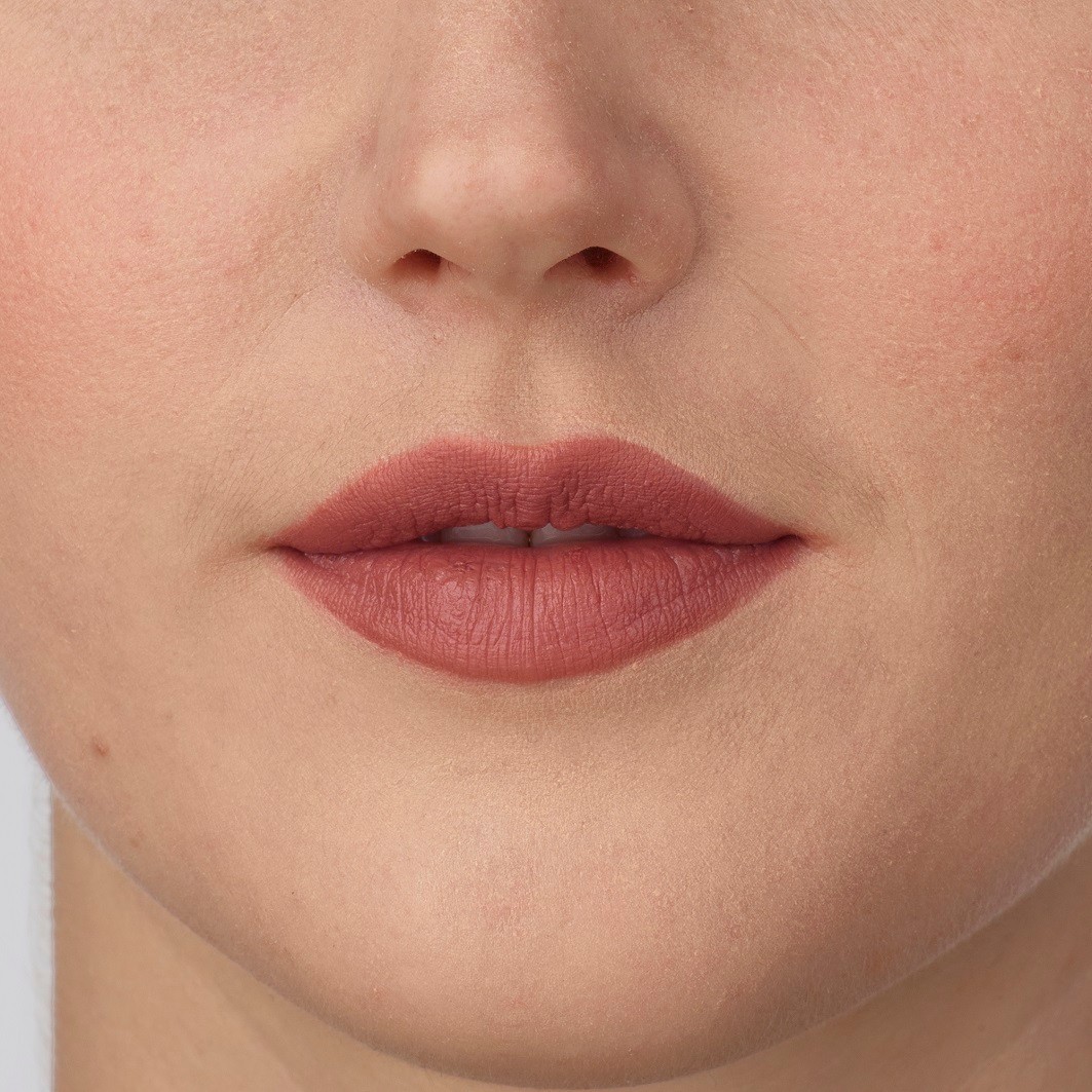 Isadora Lipstick Perfect Moisture rúž - 4 g