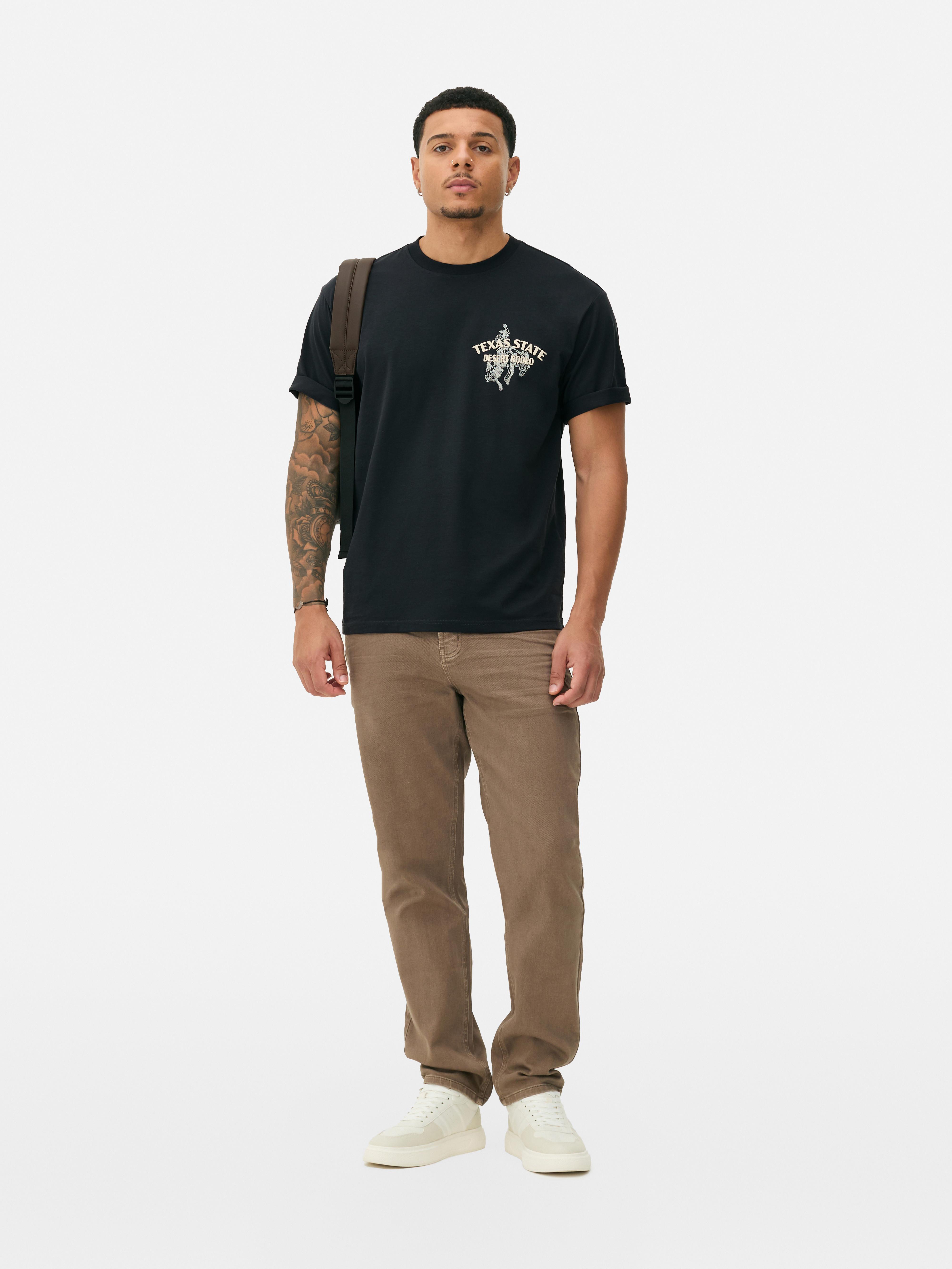 T-shirt with rodeo print Embrace the Wild West with this crew neck T-shirt with a rodeo print
