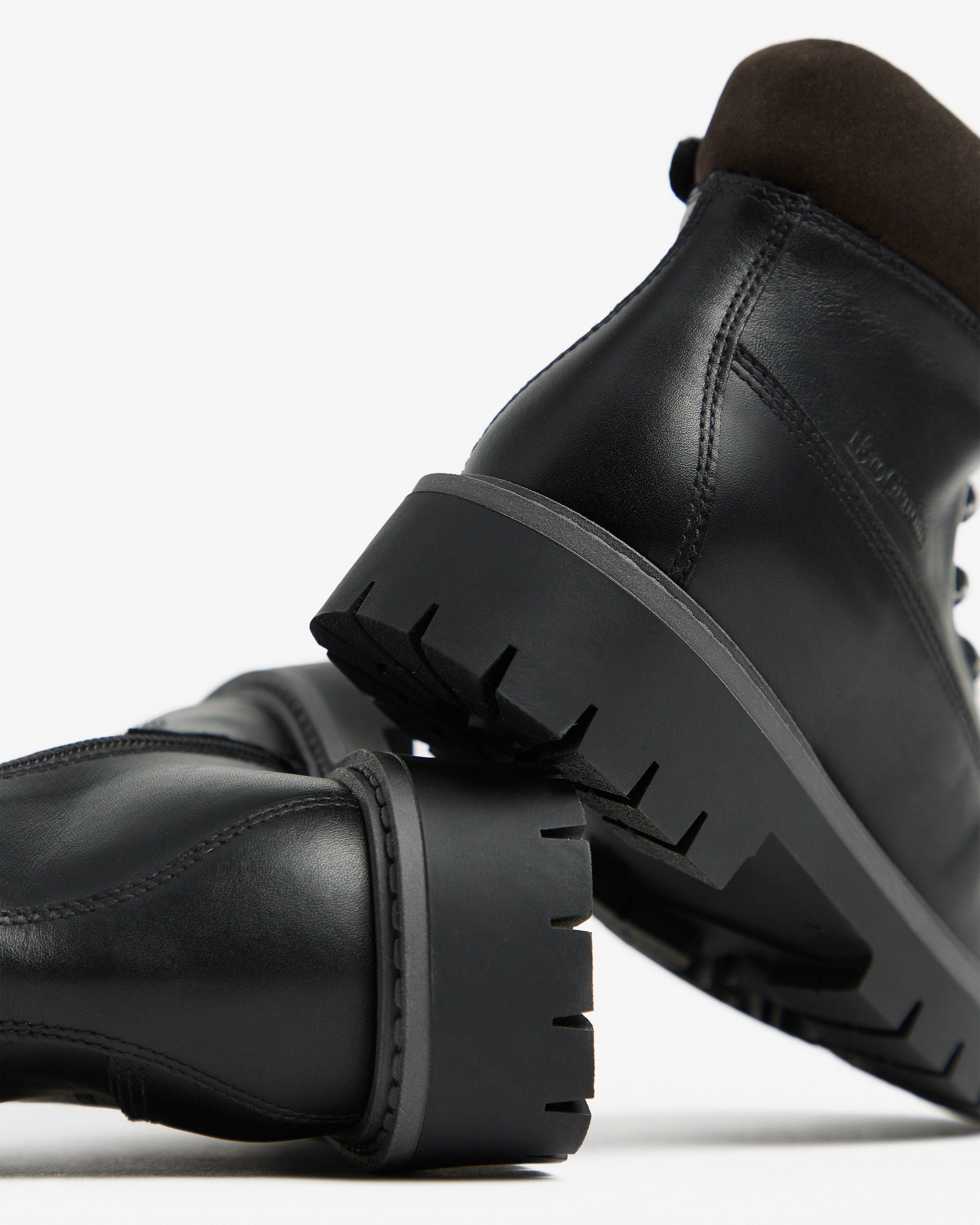  Stiefeletten aus Leder und Wildleder für Jungen im Teenageralter
