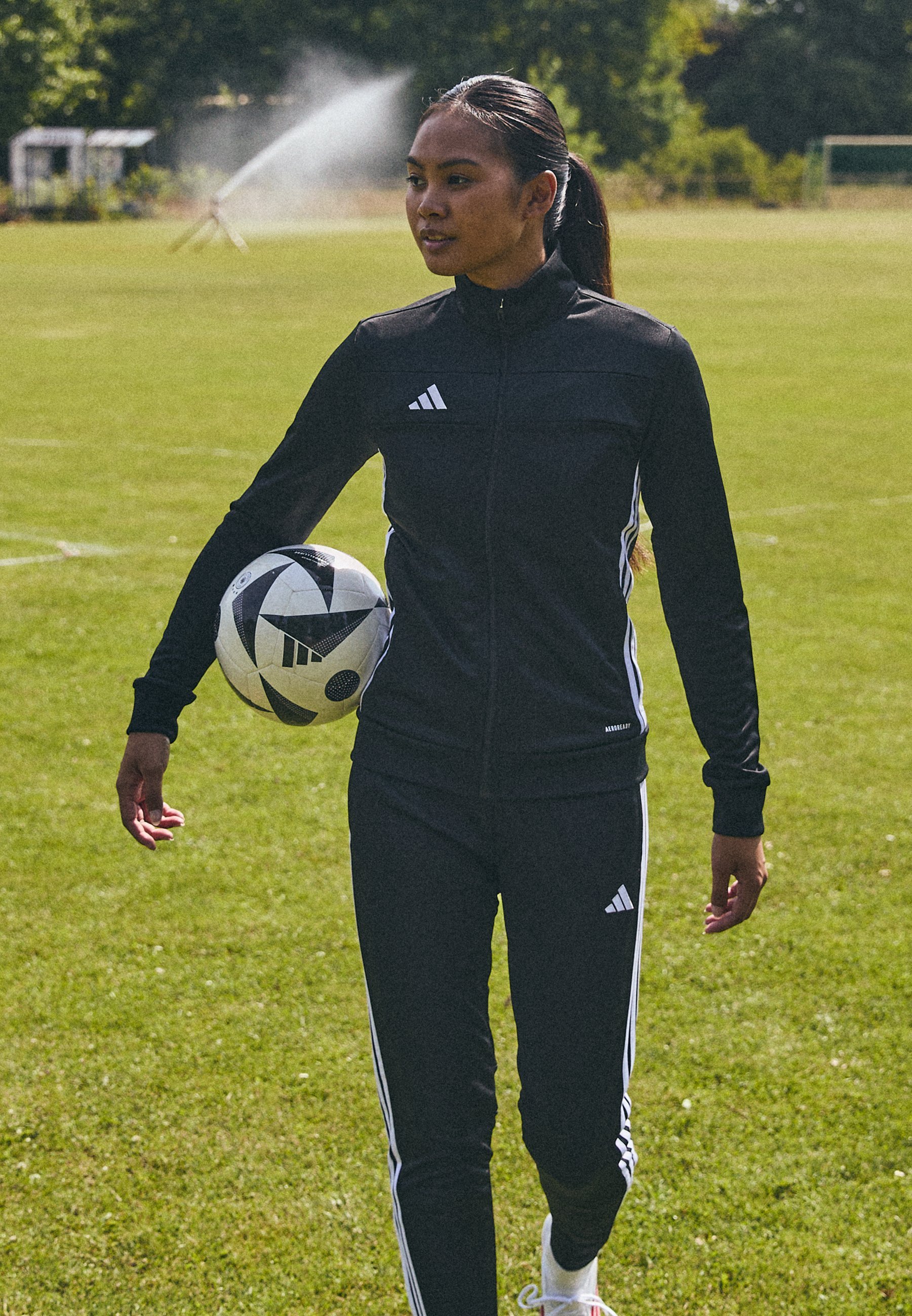 adidas Performance TIRO ESSENTIALS SET - Trainingspak - zwart/wit