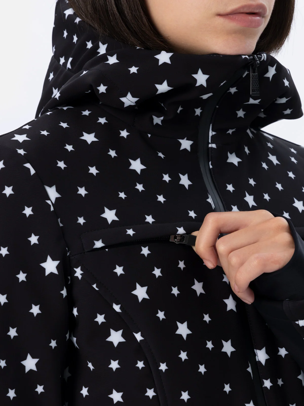 Traje de esquí para mujer Garmisch con estampado de estrellas y tecnología RECCO®.