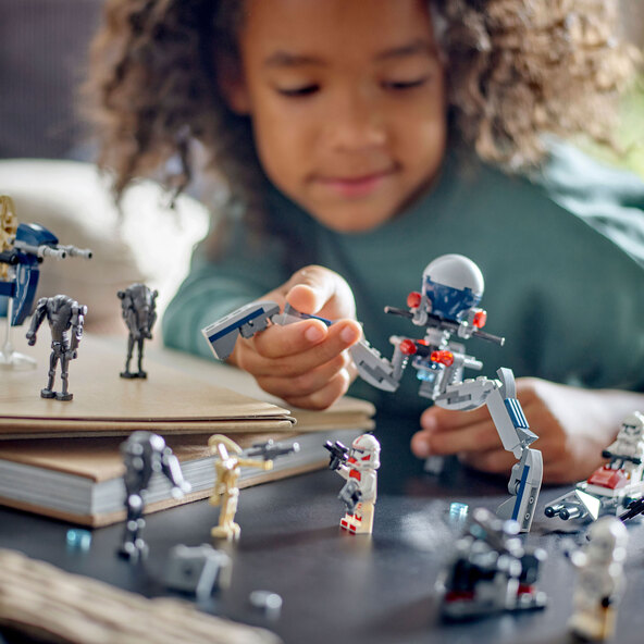 Πακέτο Μάχης Star Wars™ Clone Trooper™ & Battle Droid™ 75372