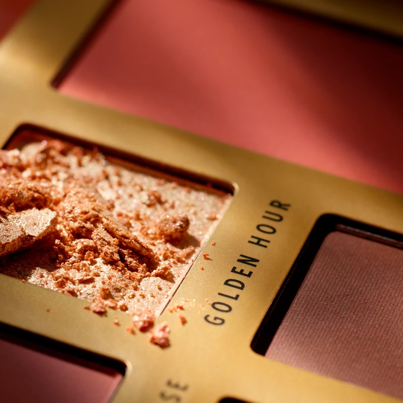 Catrice Sun Glow večnamenska paleta za obraz in predel okoli oči