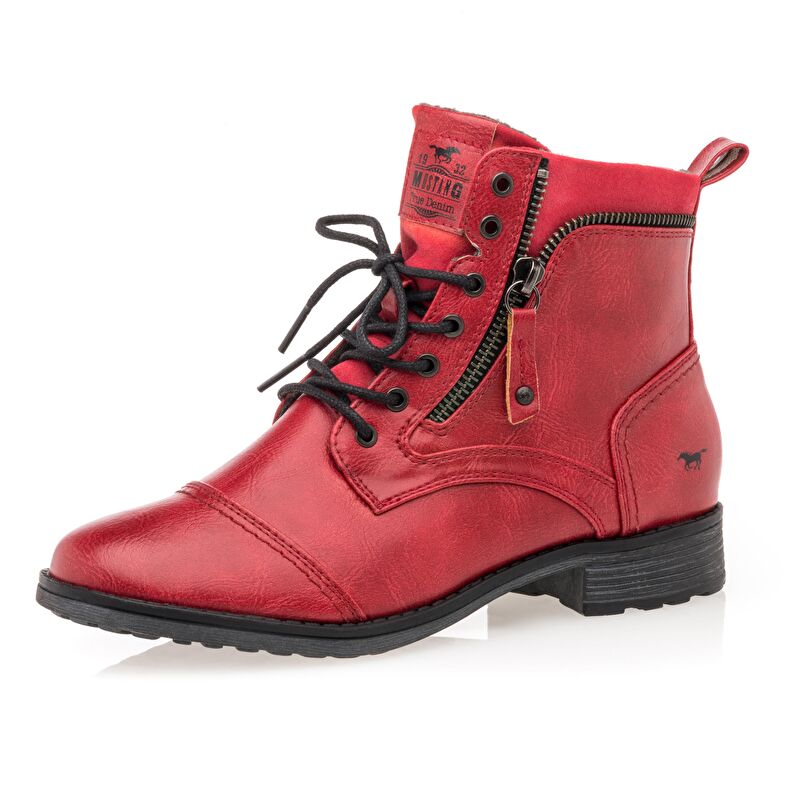 Rote Damenstiefel / Stiefeletten