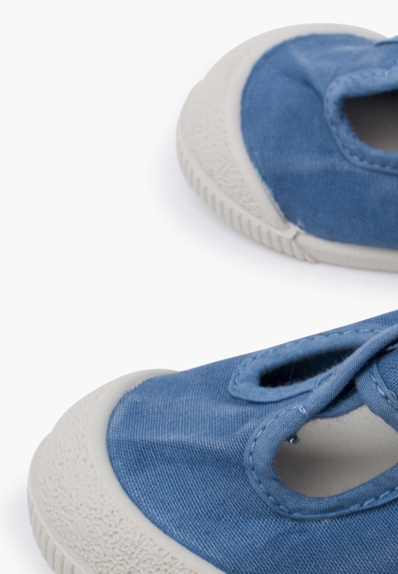 Pisamonas PEPITOS PUNTERA BAREFOOT LAVADA - Buty dziecięce - jeansy azul