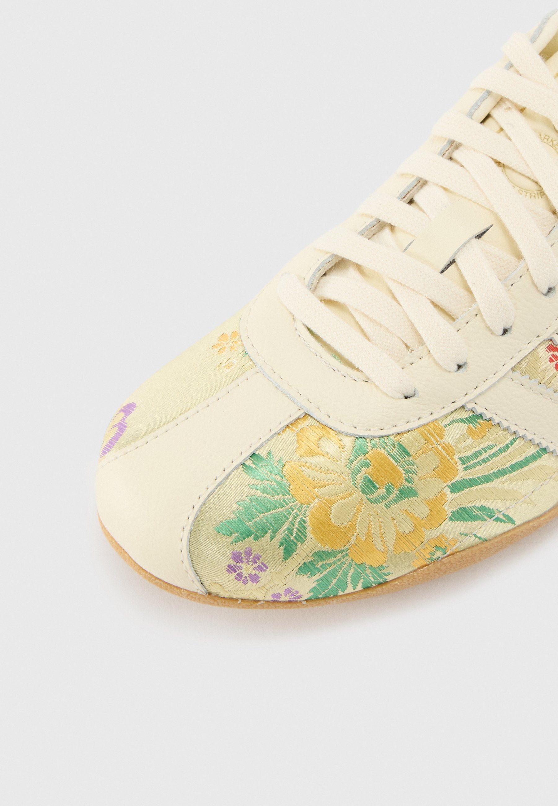 adidas Originals alacsony szárú edzőcipők