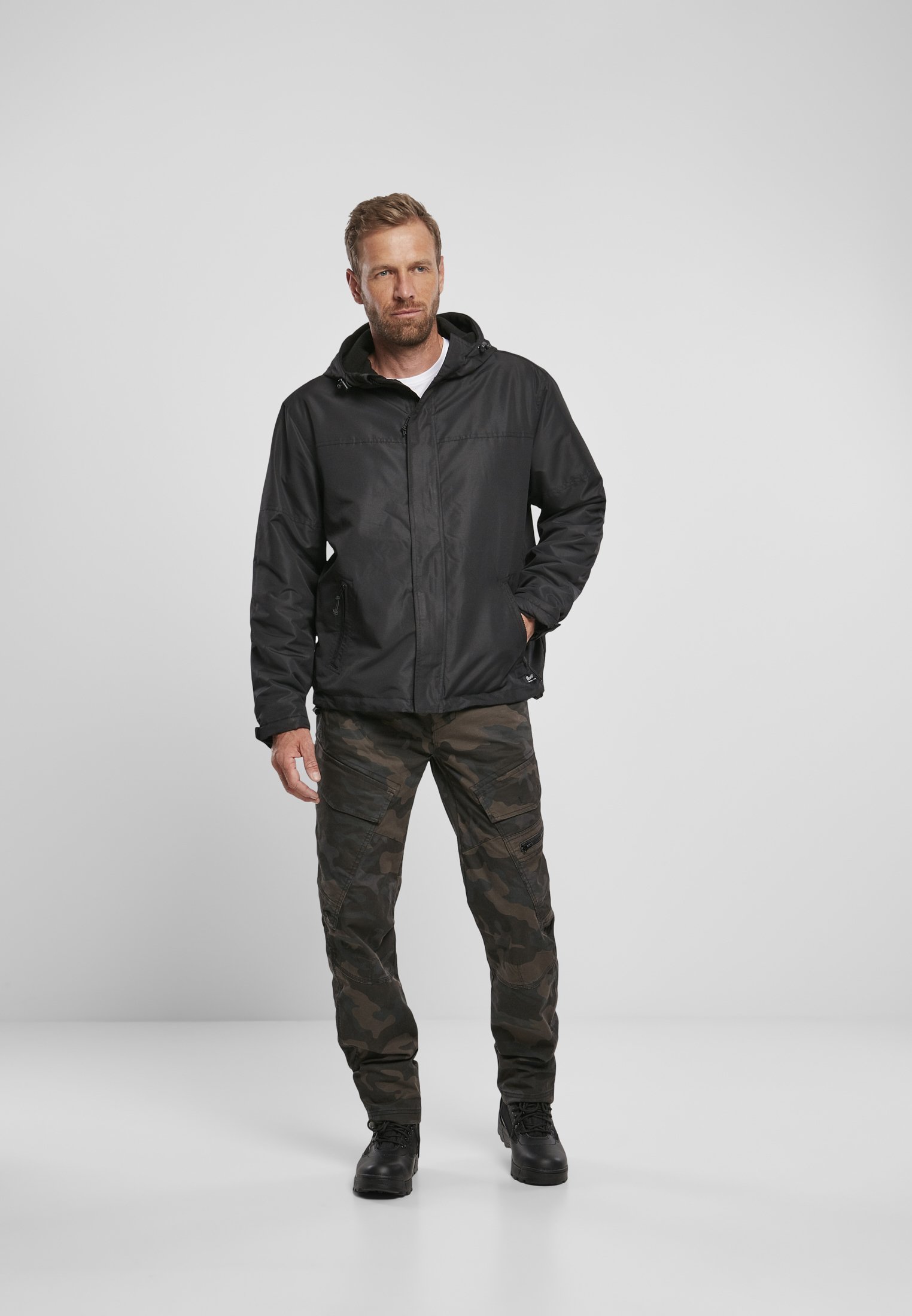 Brandit BREAKER FRONTZIP - Leichte Jacke - Schwarz