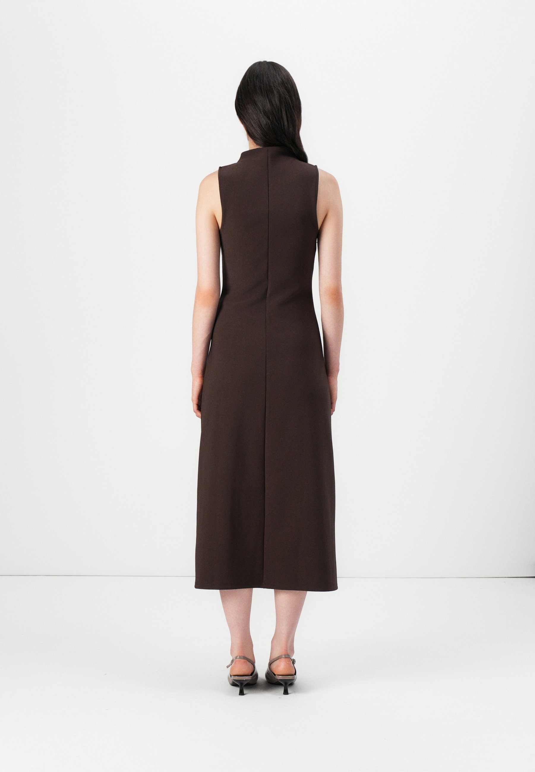 VILA VIANYA FUNNELNECK MIDI DRESS - Žerzejové šaty - black
