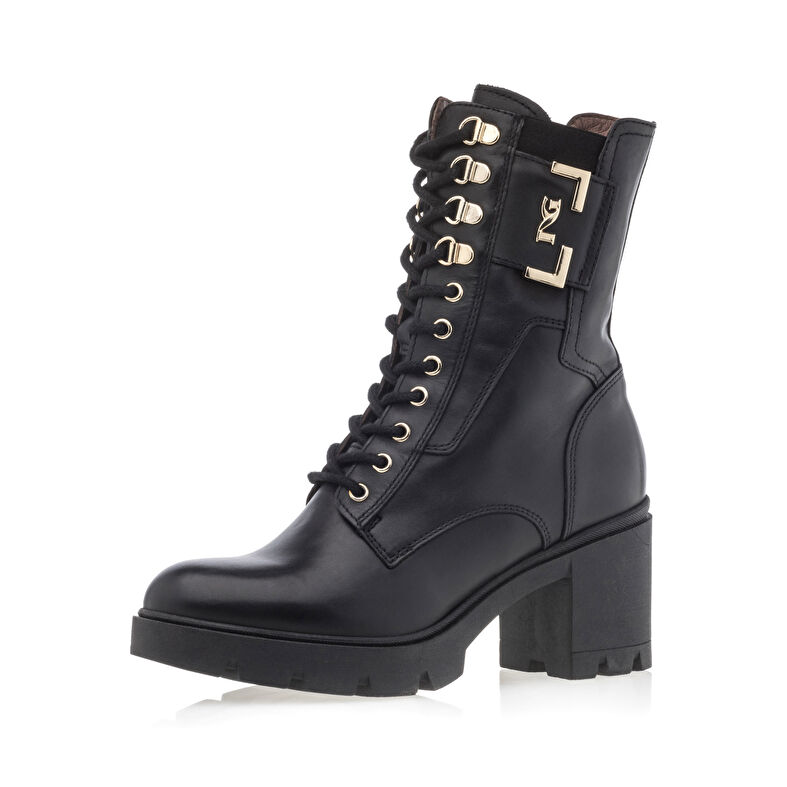  Botas negras de mujer / Botines