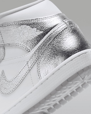 Air Jordan 1 Mid SE Women's Shoes