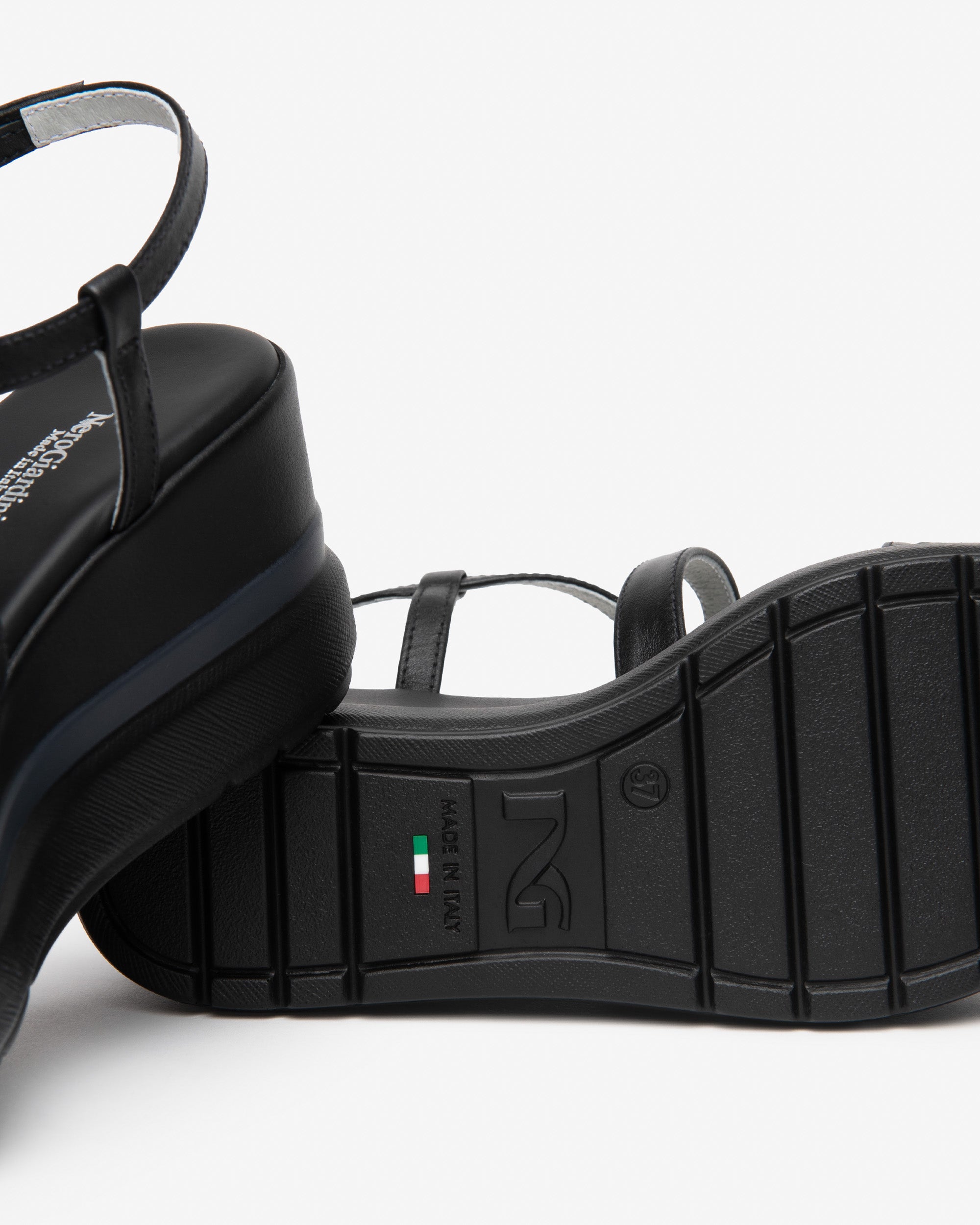 Damen-Ledersandalen