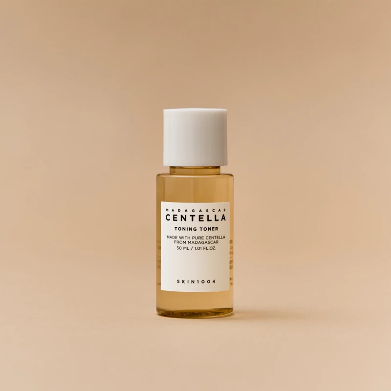 SKIN1004 Madagaskaras centellas tonizējošs toneris maigi attīrošs toneris jutīgai ādai