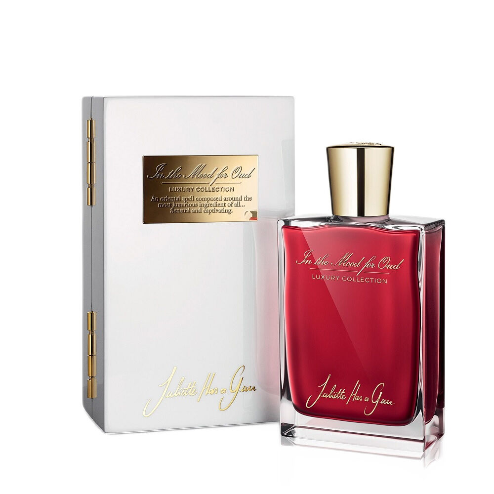 Juliette ima pištolo, razpoložena za oud