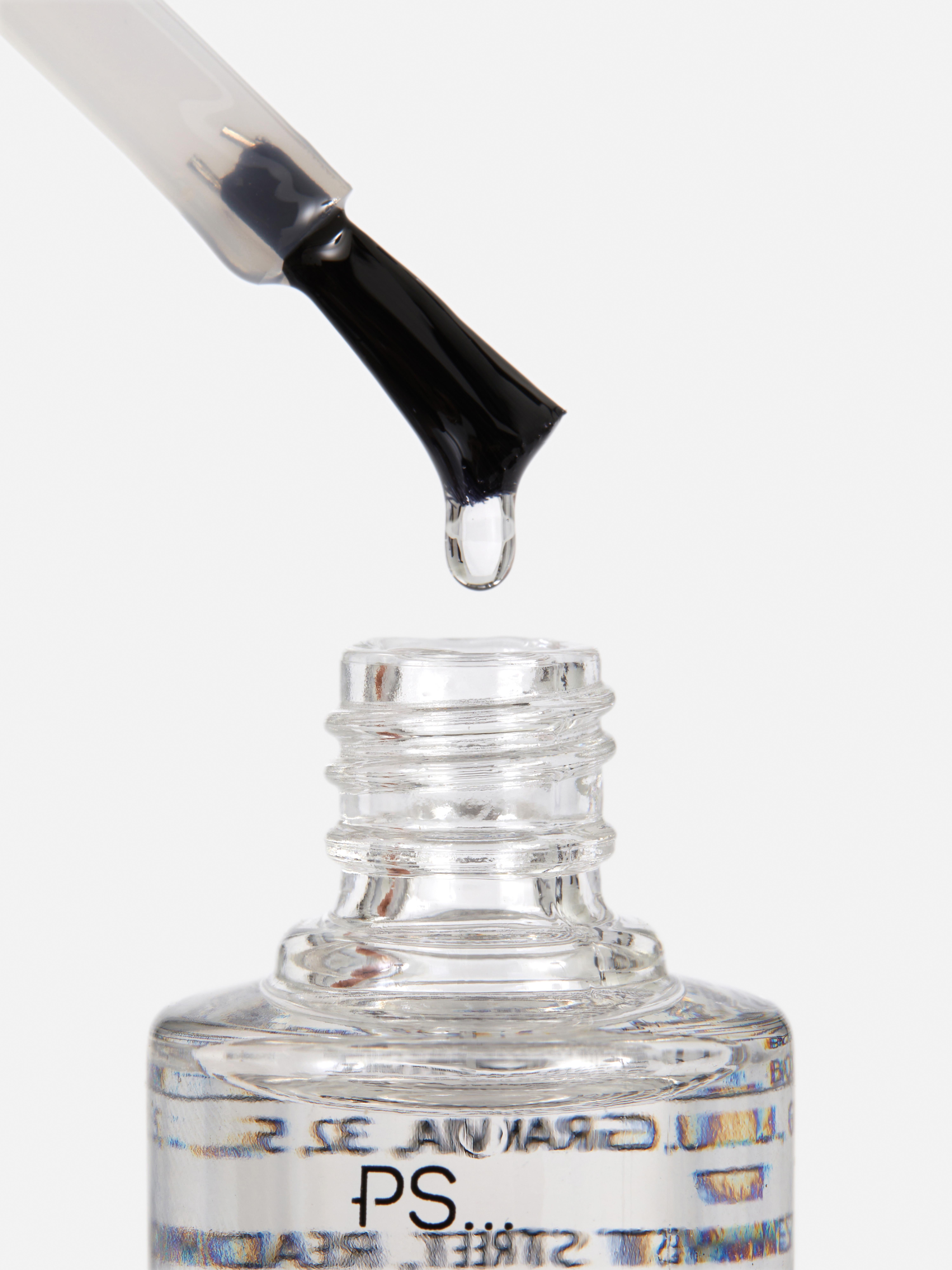 PS... Oja 2 în 1 cu bază și top coat. Creează-ți toate look-urile cu baza și finisajul perfecte cu această ojă.