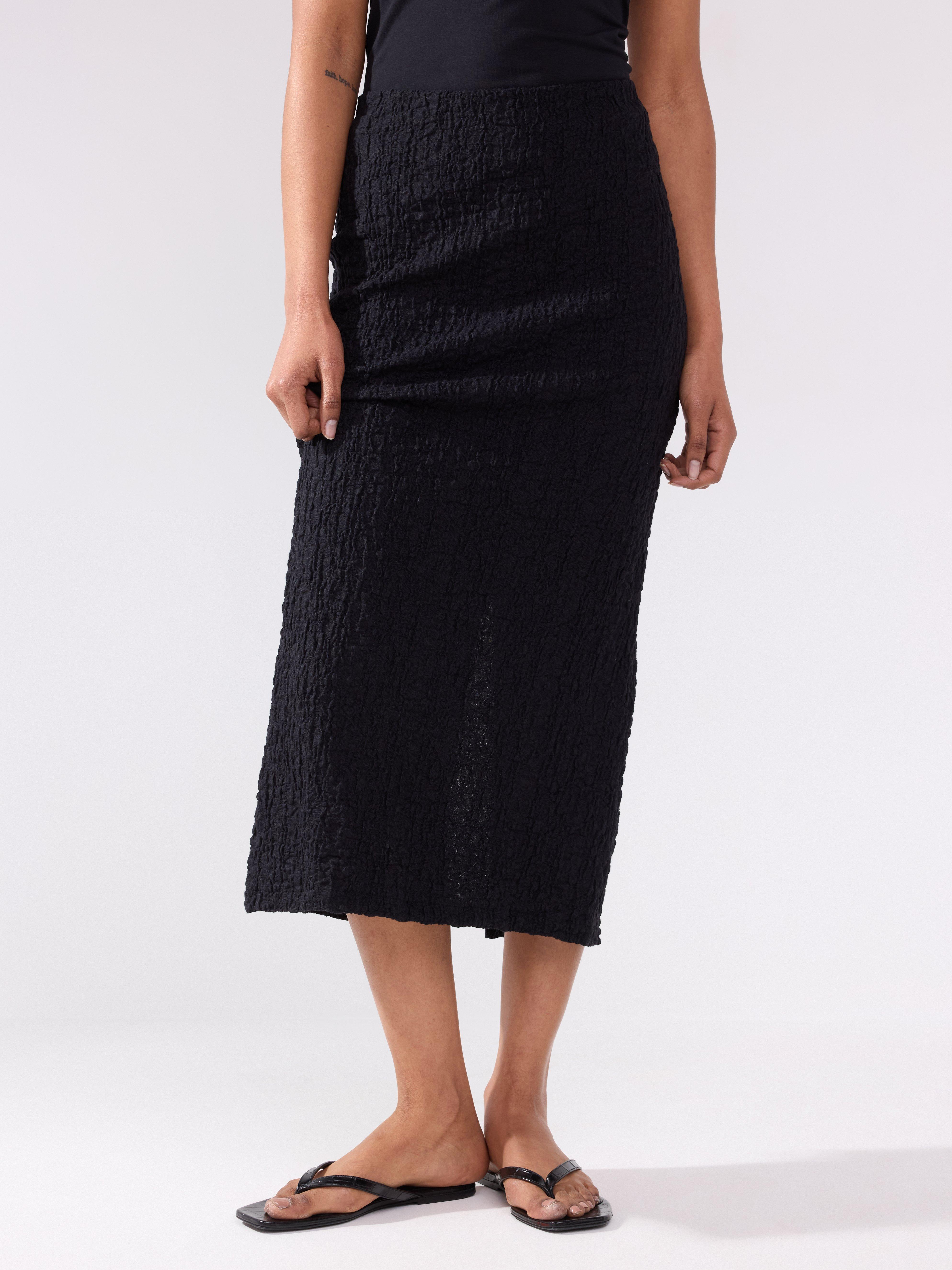 Falda midi de punto negra