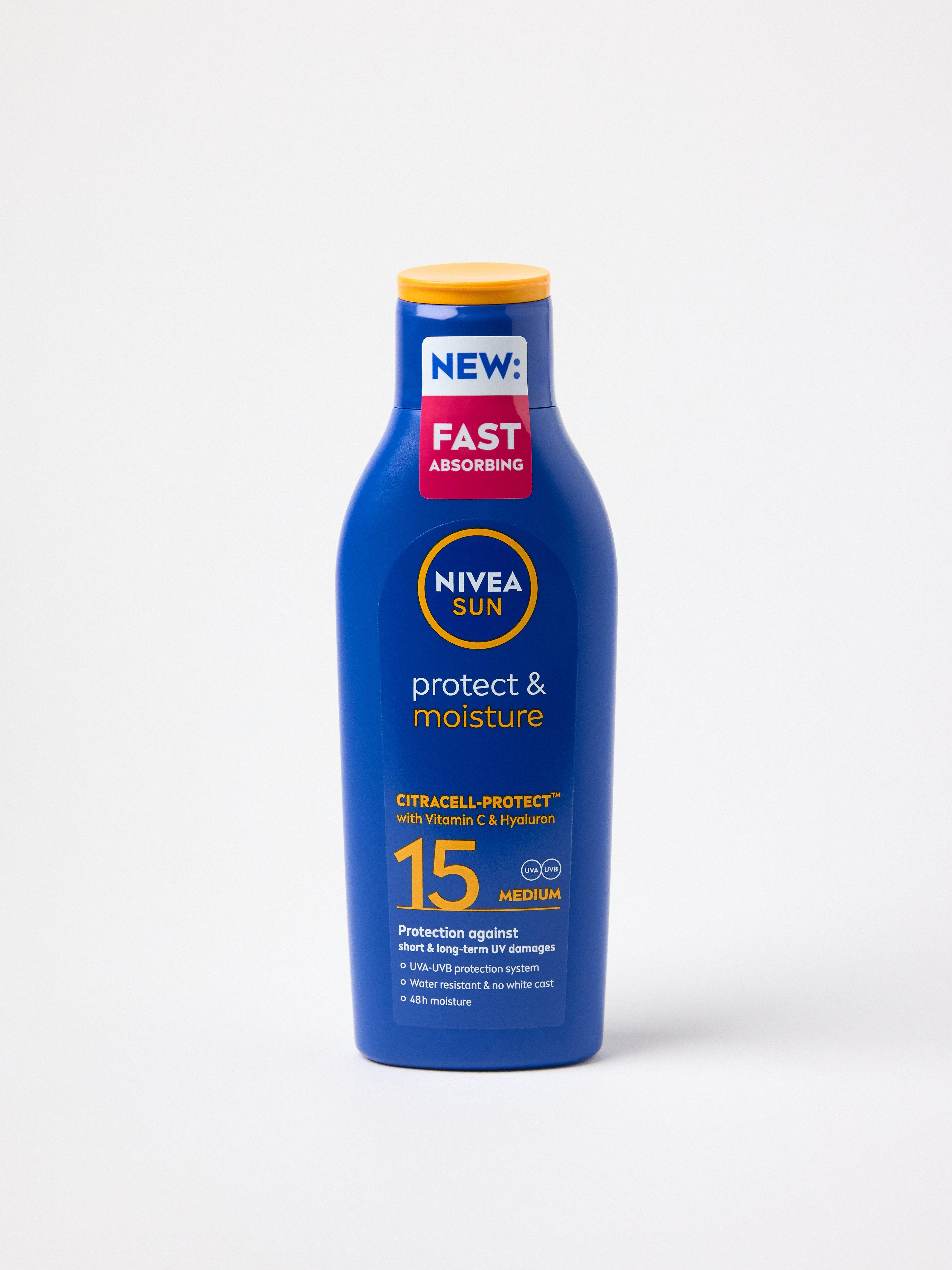 NIVEA Protect & Moisture Sun Lotion SPF15 No colour