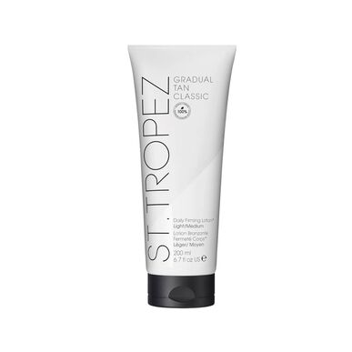 St. Tropez Asteittain Ruskettava Voide 200 ml