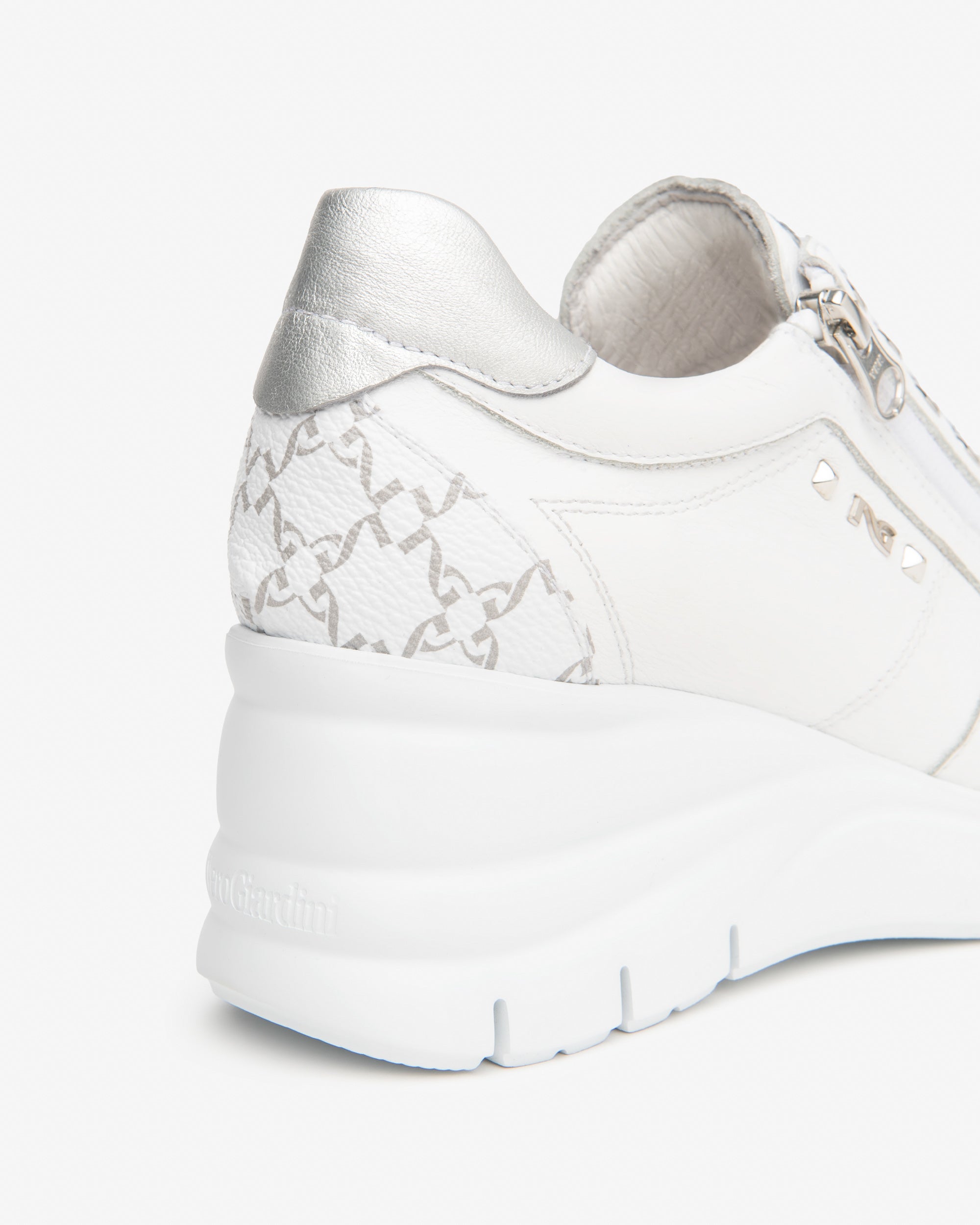  Damen-Sneaker aus Leder und Funktionsmaterial