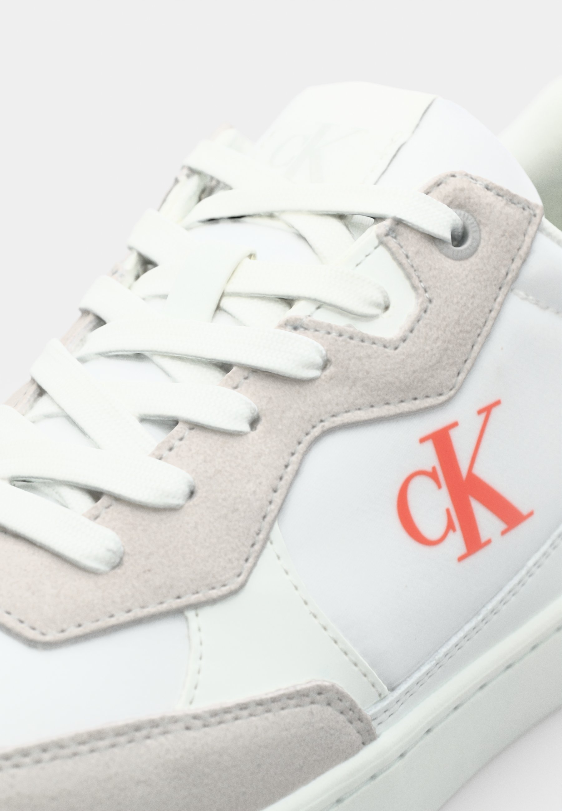 Calvin Klein Jeans CLASSIC CUPSOLE - Sneakers - helder wit/wildgroen/tigerilily