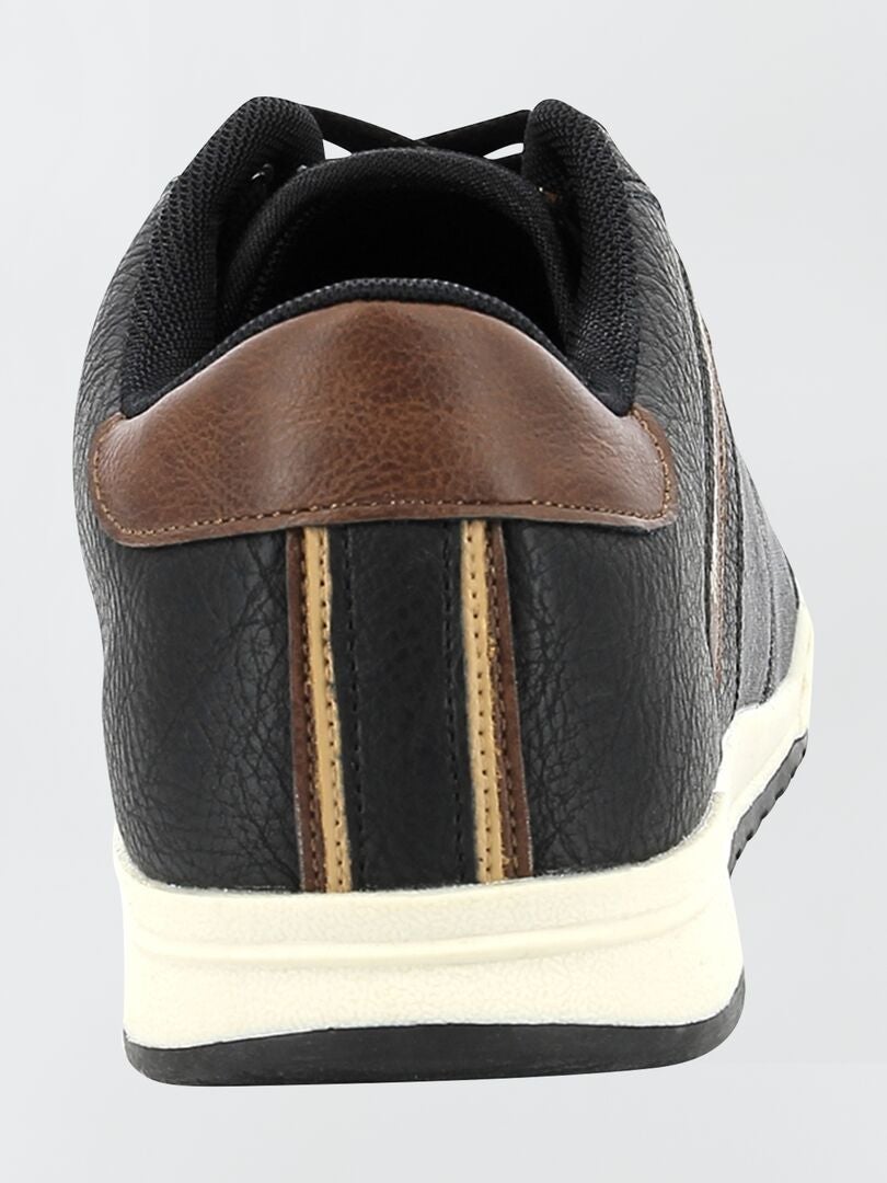 Tênis 'Umbro' bicolor - PRETO