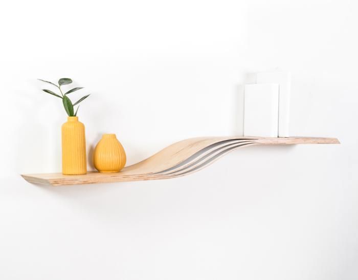 Etagère murale flottante - EWART WOODS - En bois frêne 60 cm - Design moderne courbé