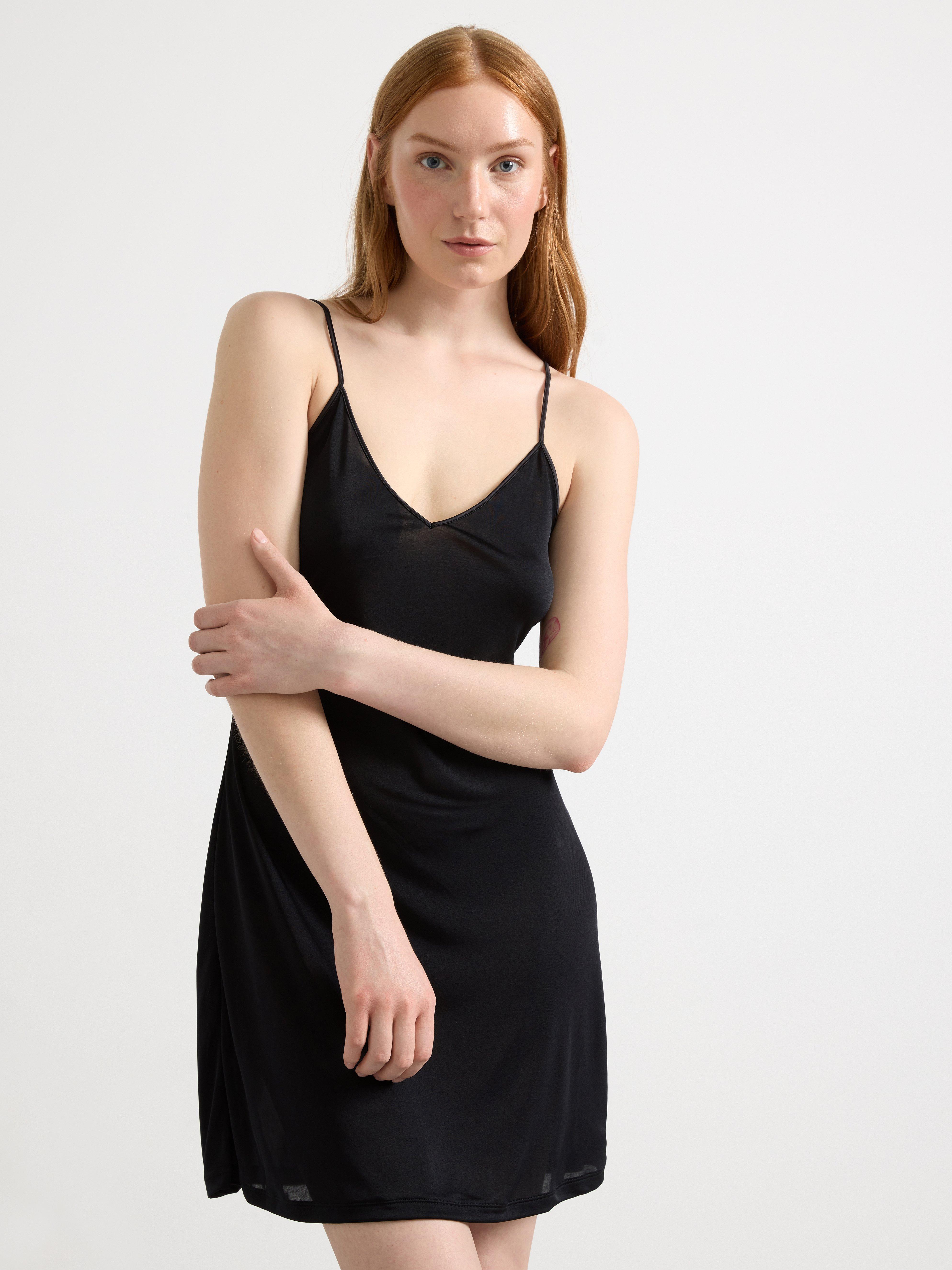 Slip Black
