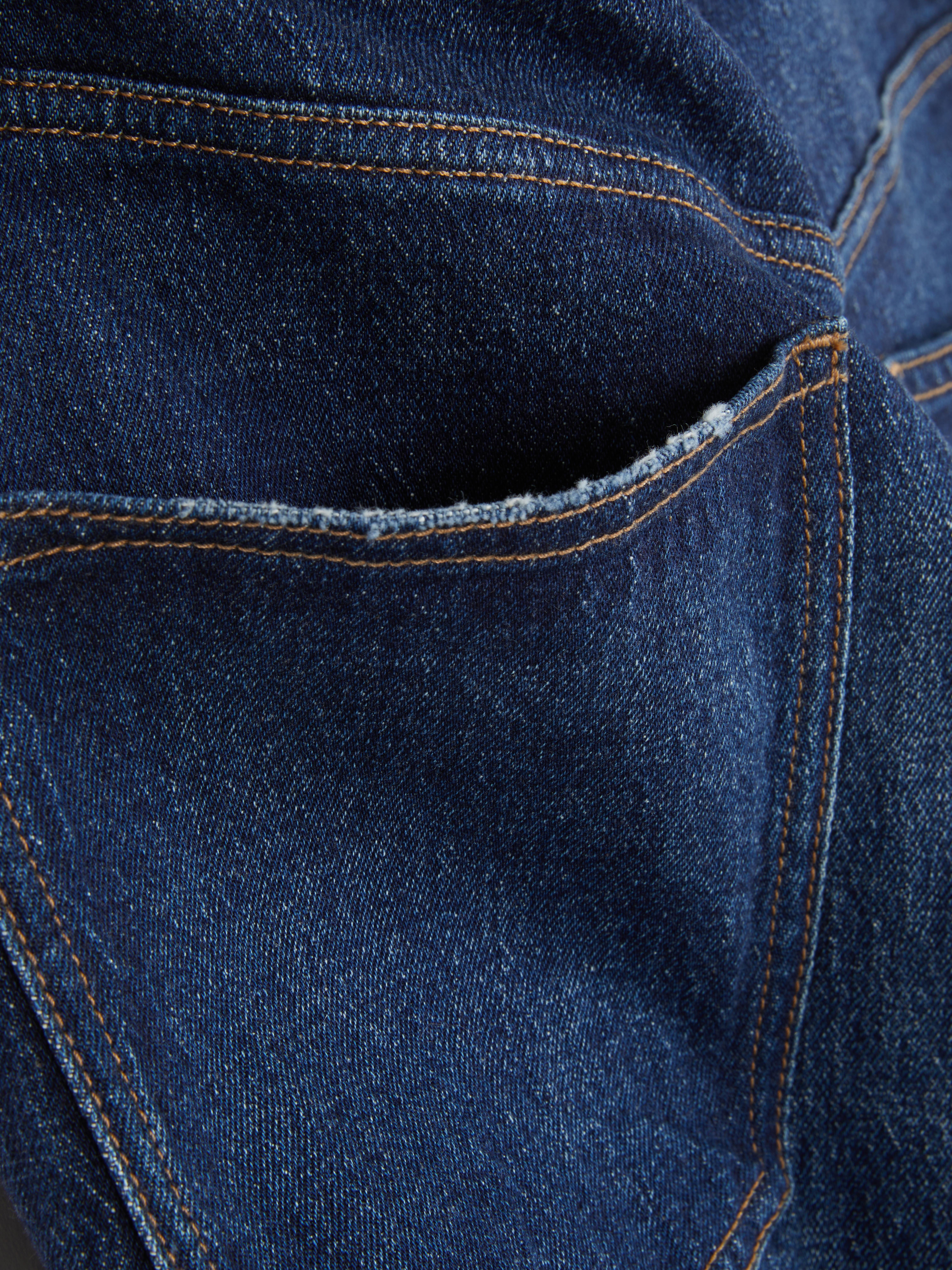 Schmal geschnittene Jeans mit geradem Bein – Entdecken Sie Ihre neue Lieblingsjeans aus Baumwolle