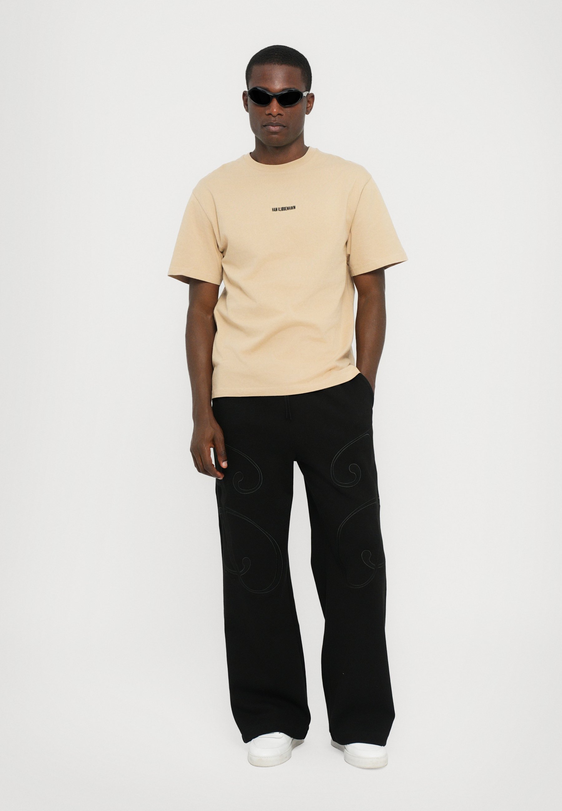 Han Kjøbenhavn DAILY OVERSIZED TEE UNISEX - Basic T-shirt - zand