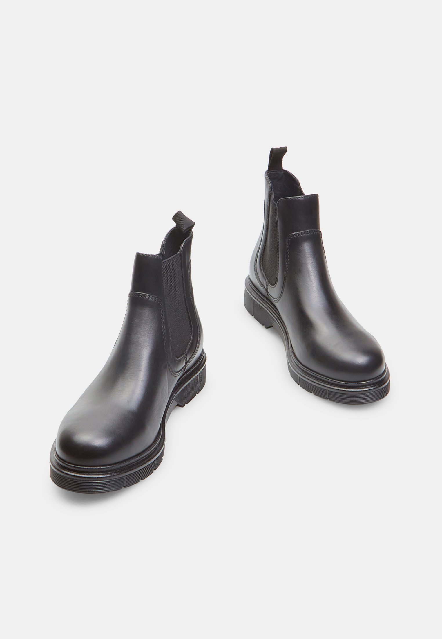 Stivaletti Bata Classic - neri