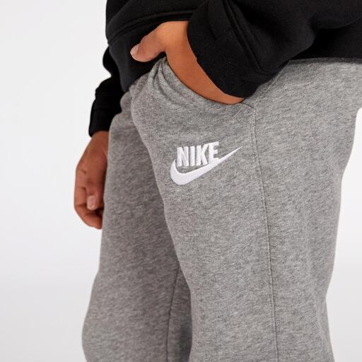  Nike Core Plus