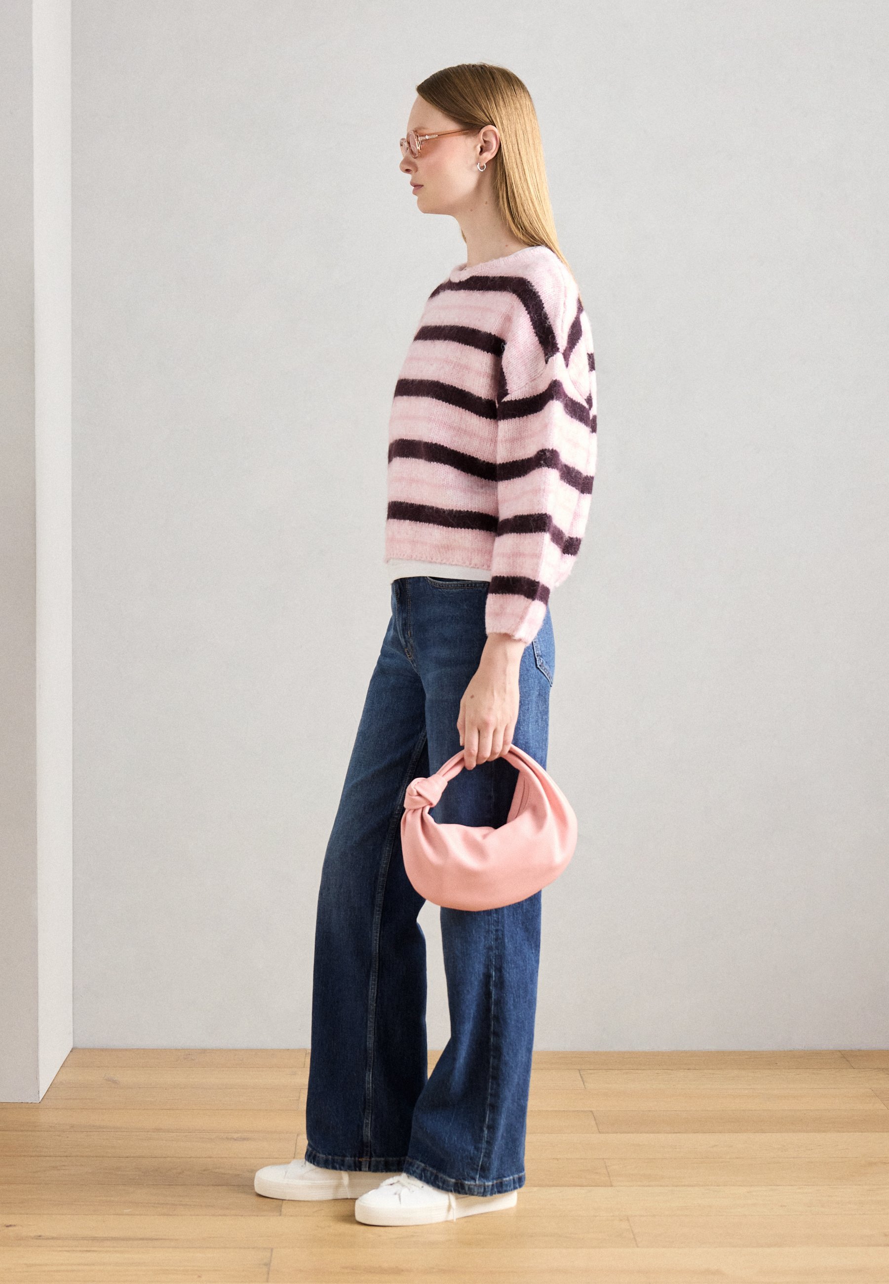Lindex SWEATER LOLLIE - Trui - licht stoffig roze