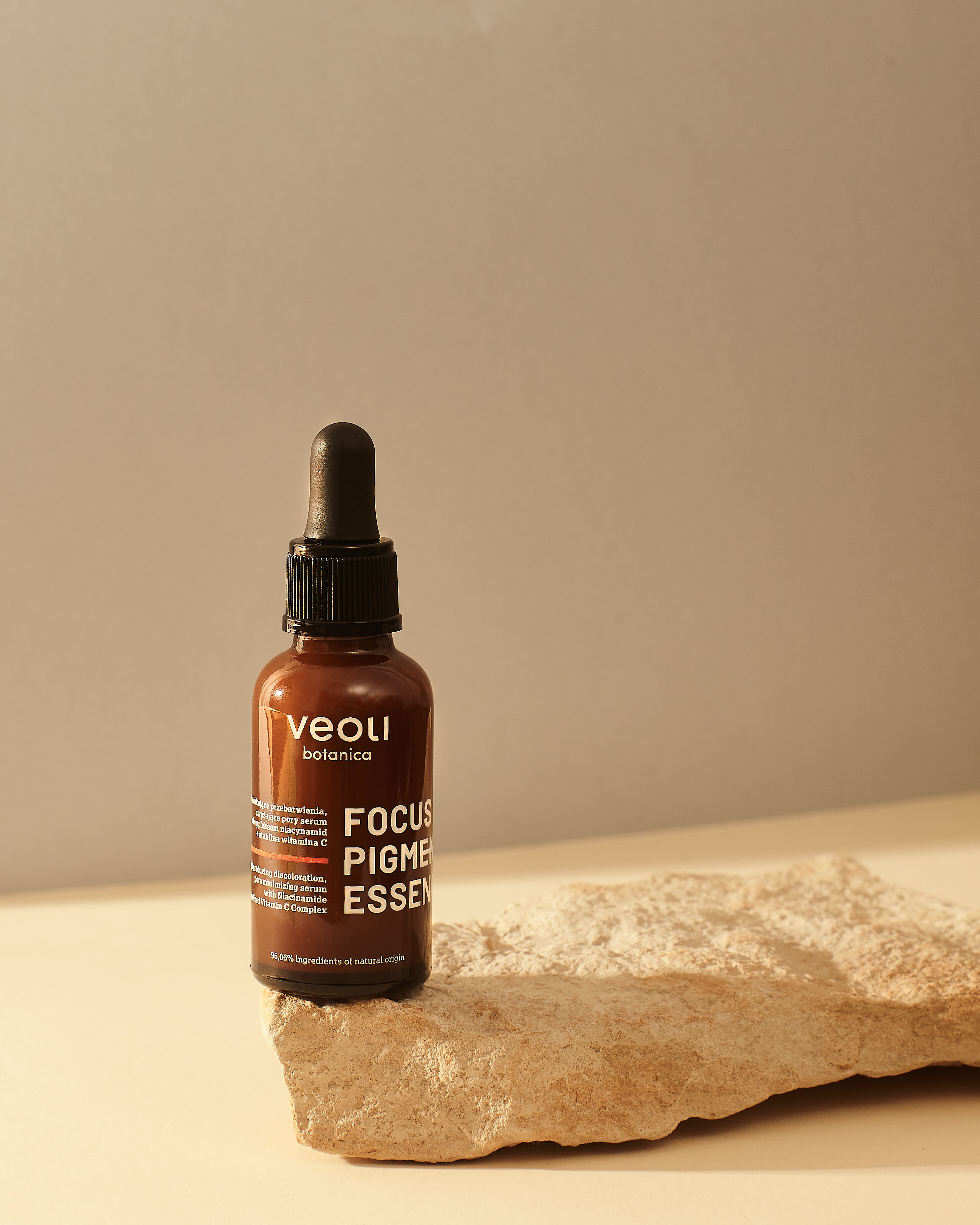 Veoli Botanica Fokus Pigmentierungsessenz