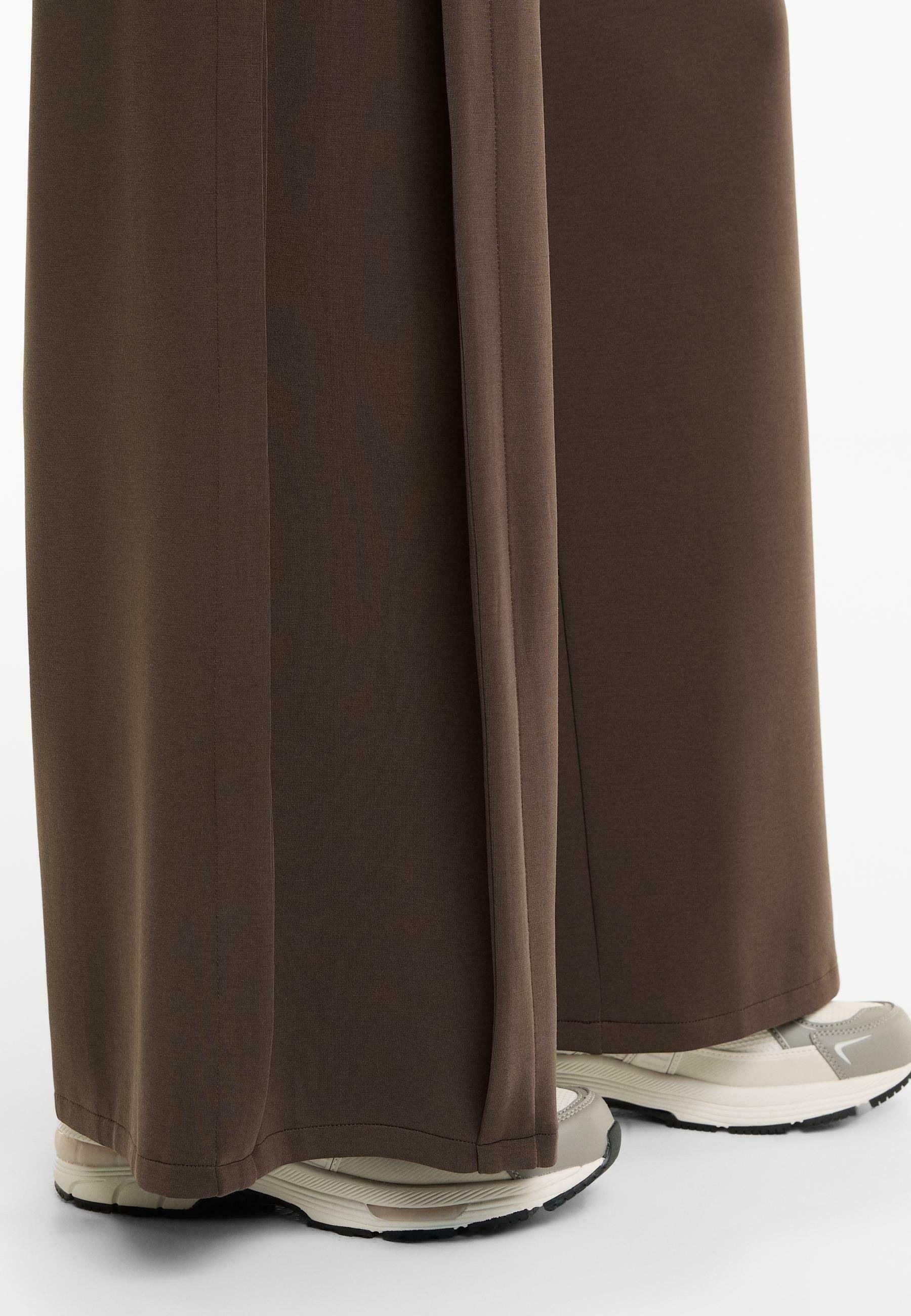 OYSHO SOFT-TOUCH WIDE LEG SIDE-PLEATED - Broek - donkerbruin