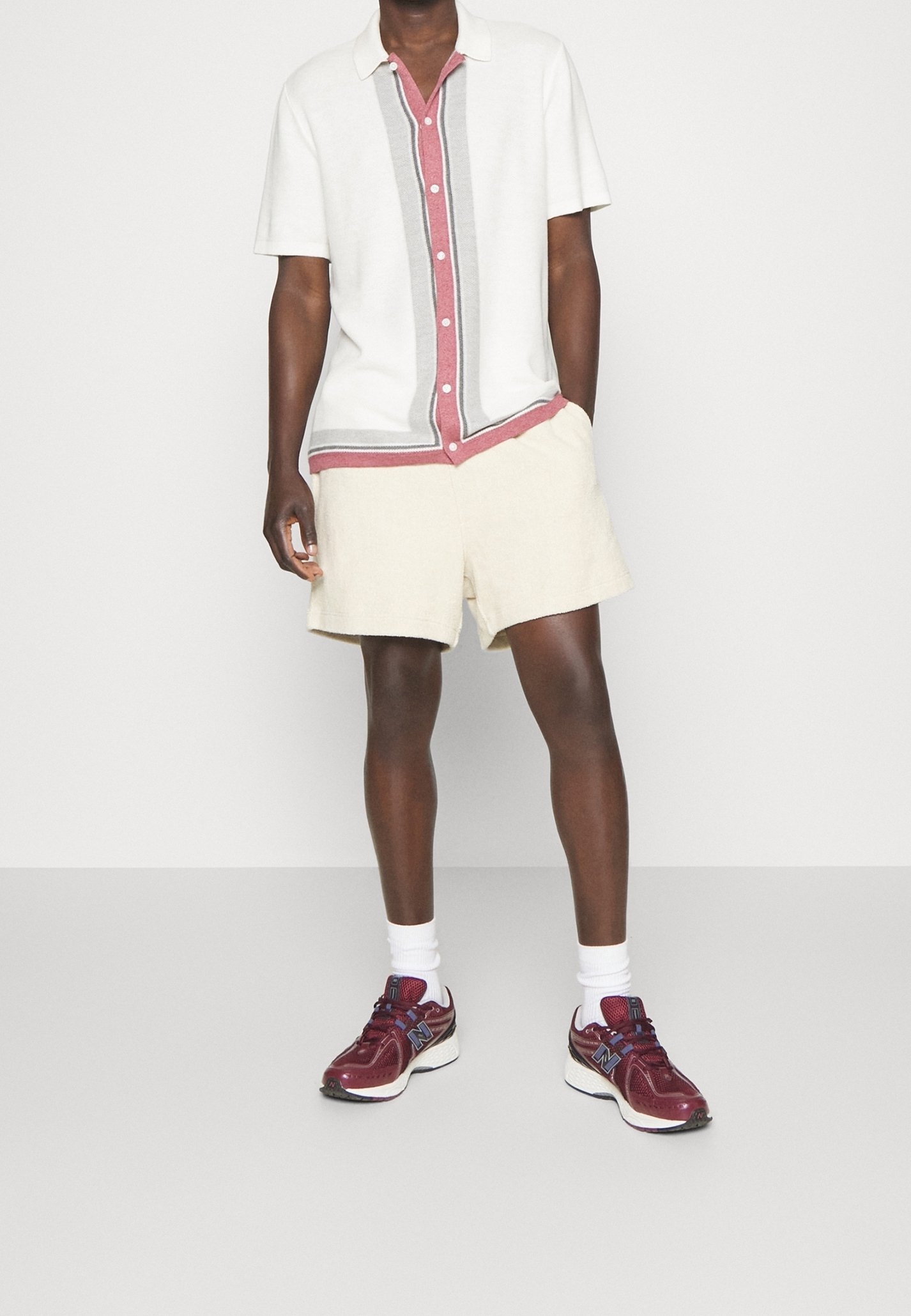 „Hollister Co.“ marškinėliai – balti