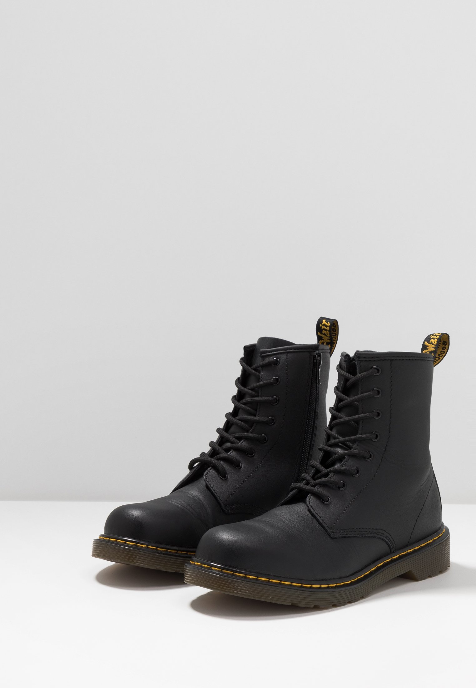 Dr. Martens 1460 Y SOFTY – Klassische Stiefeletten – Schwarz